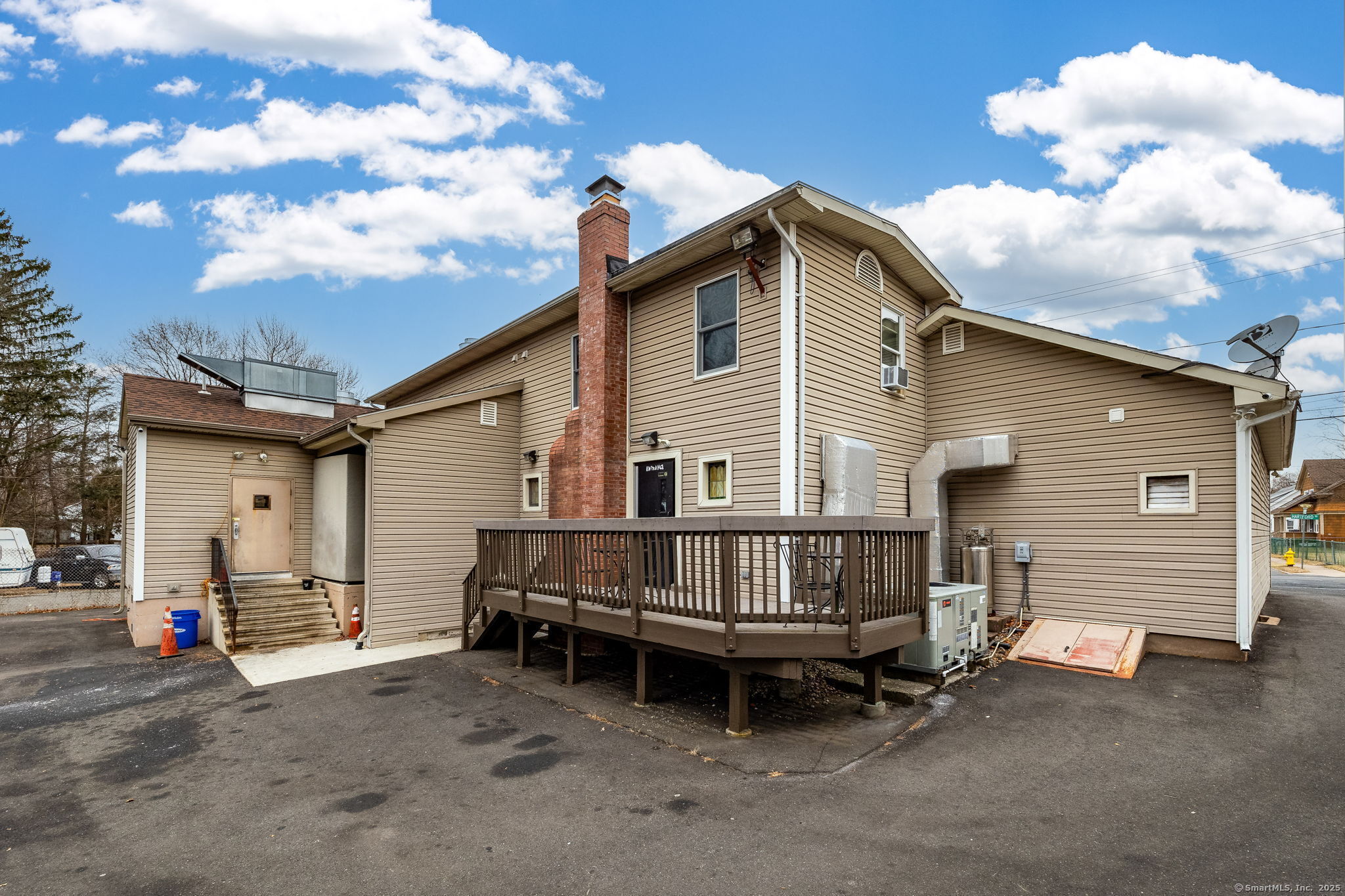 378 Hartford Road