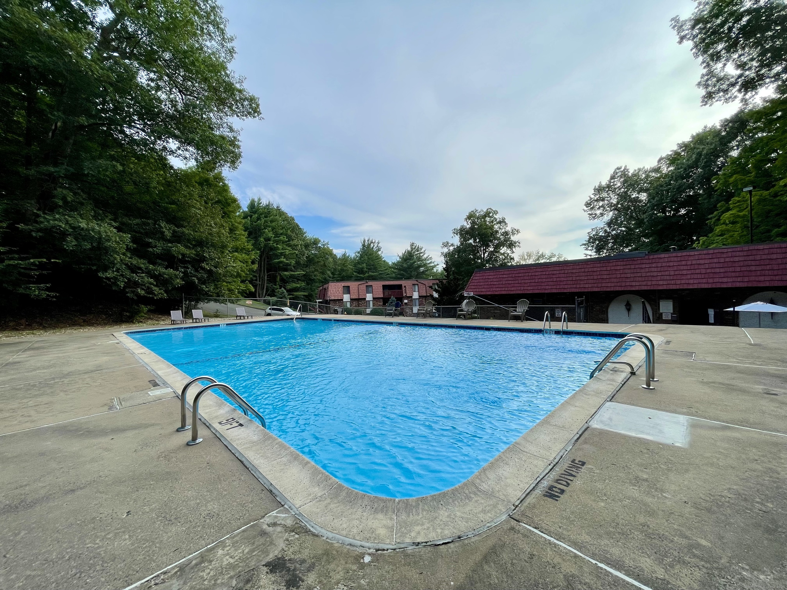 25 Woodsedge Drive 5C
