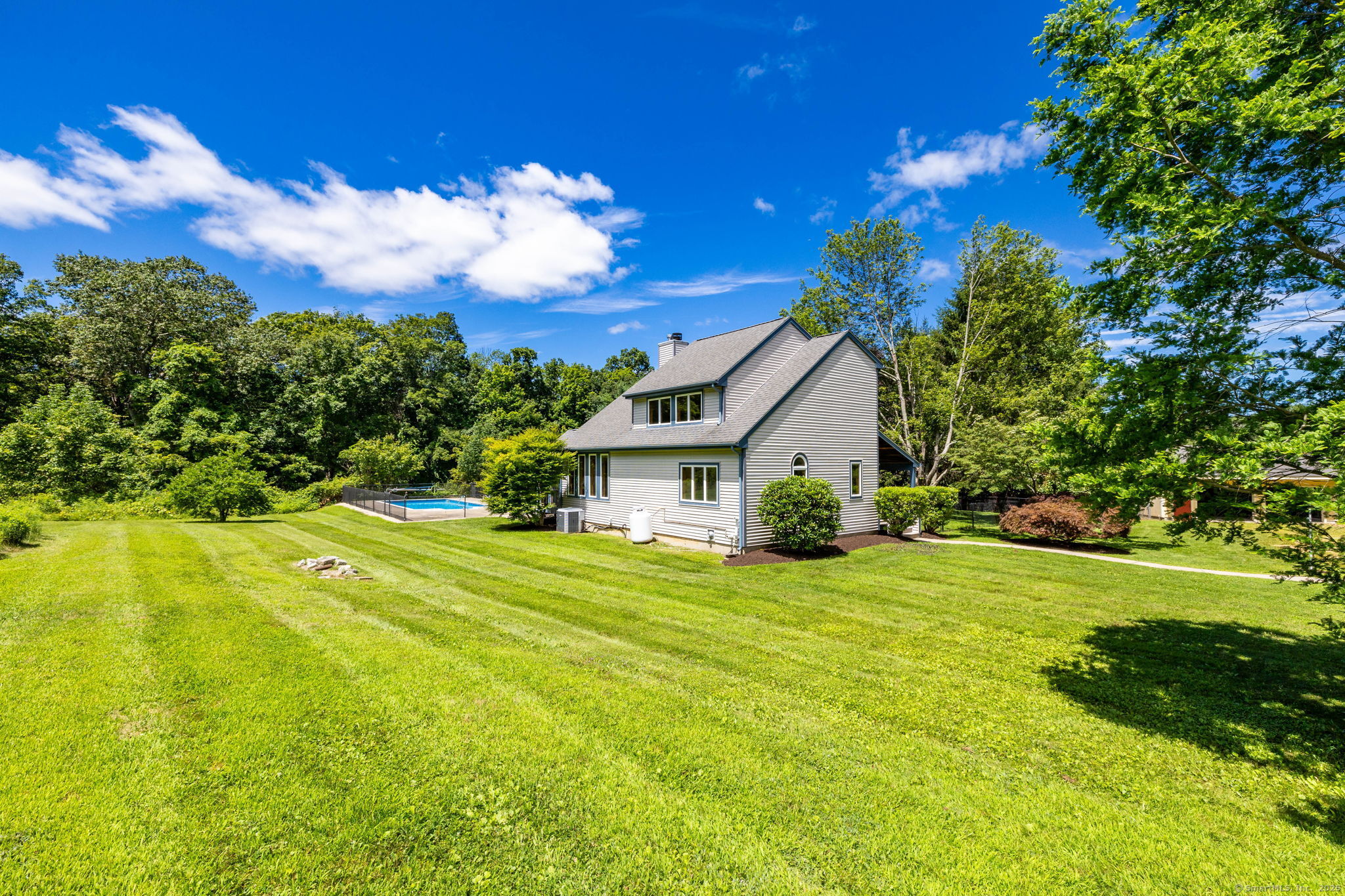 141 Old Town Road