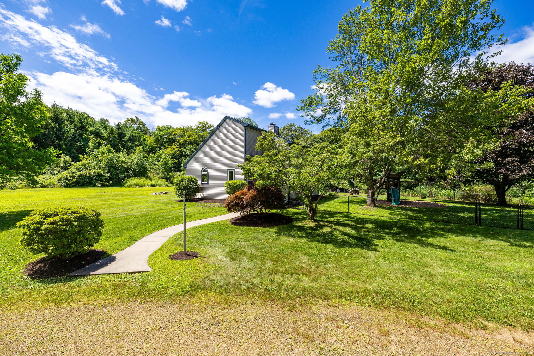 141 Old Town Road
