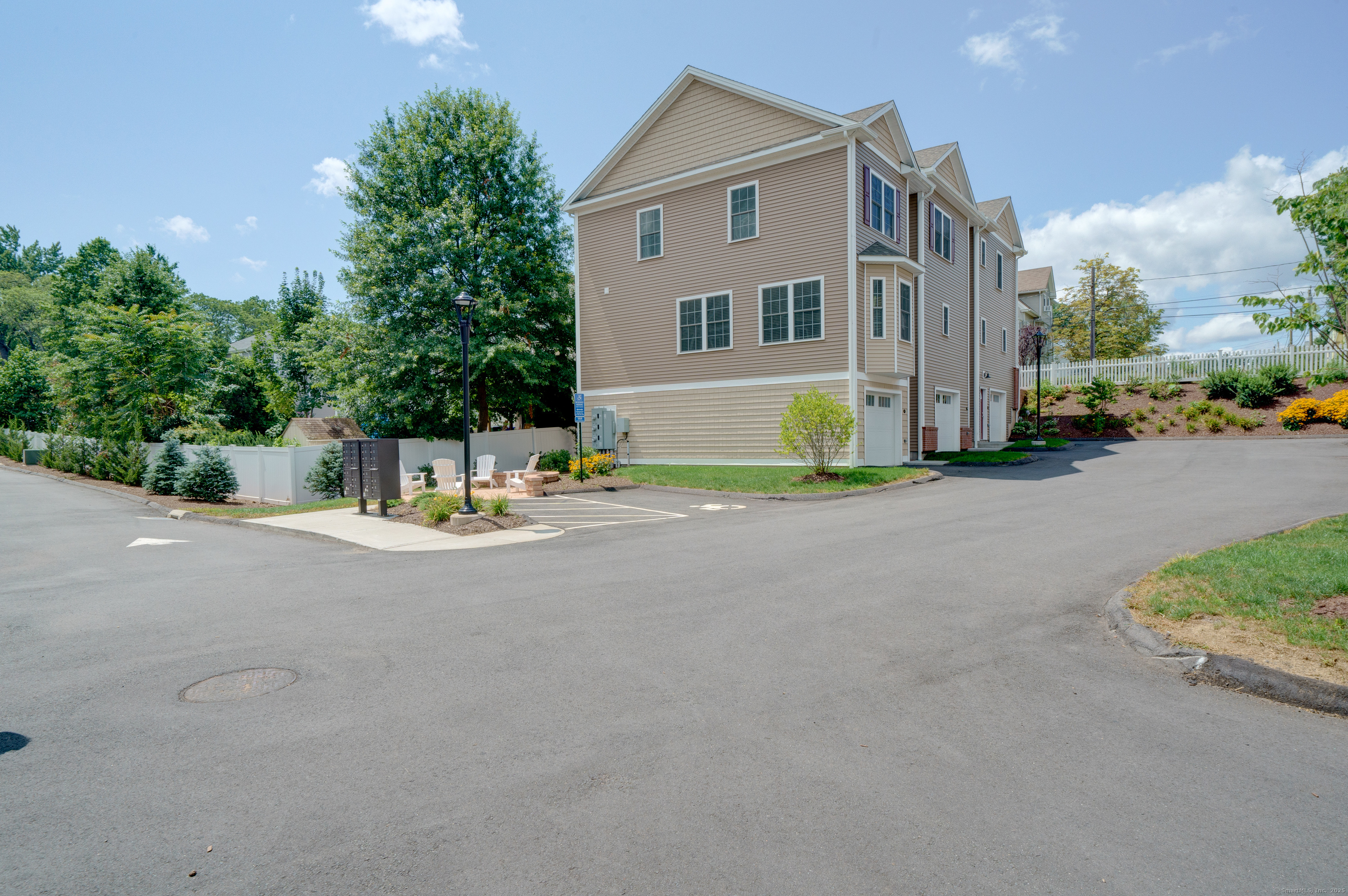35 Ringgold Street 403
