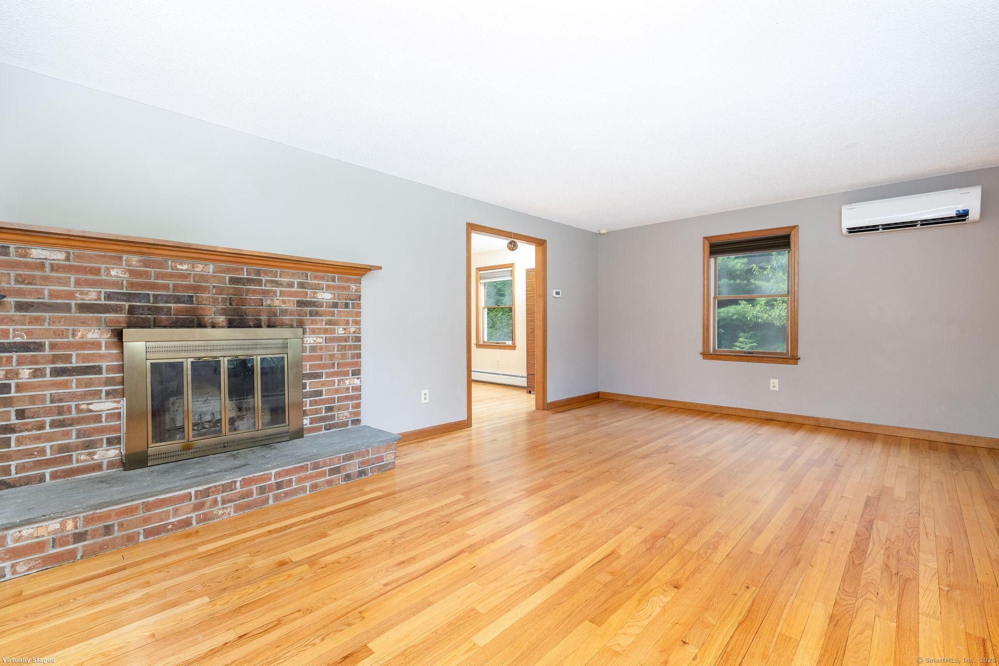 6 Pinecrest Road