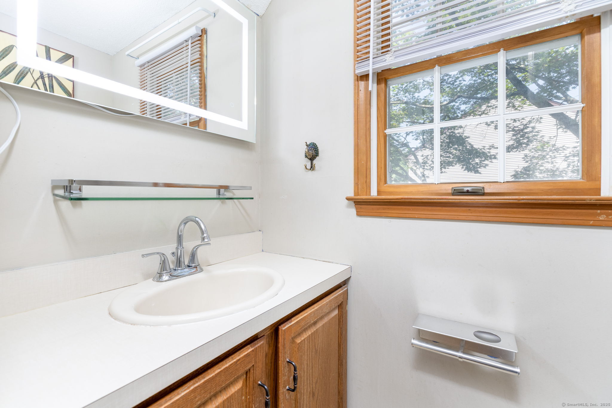 182 Summer Street 182