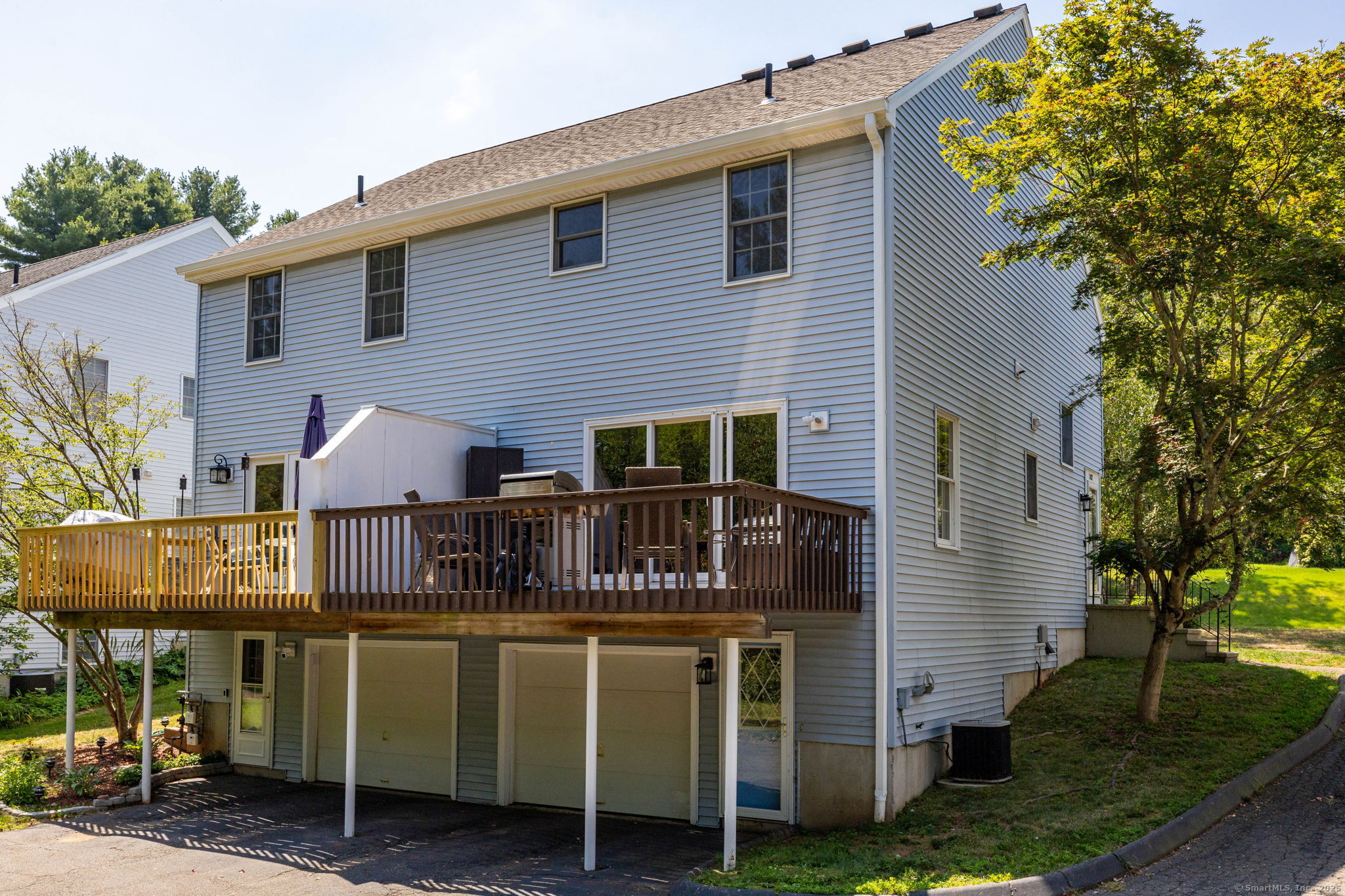 182 Summer Street 182