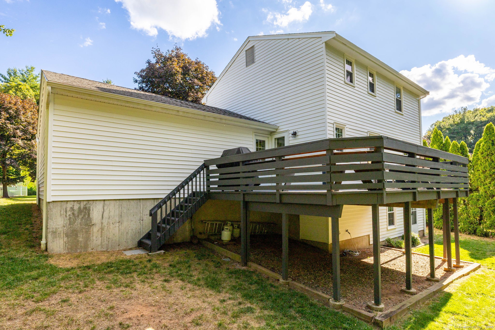 153 Long Hill Drive