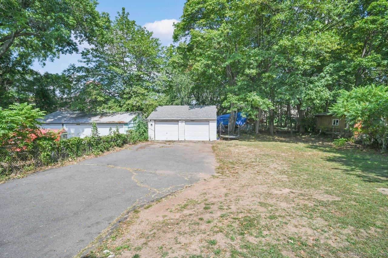 19 Ridgewood Street