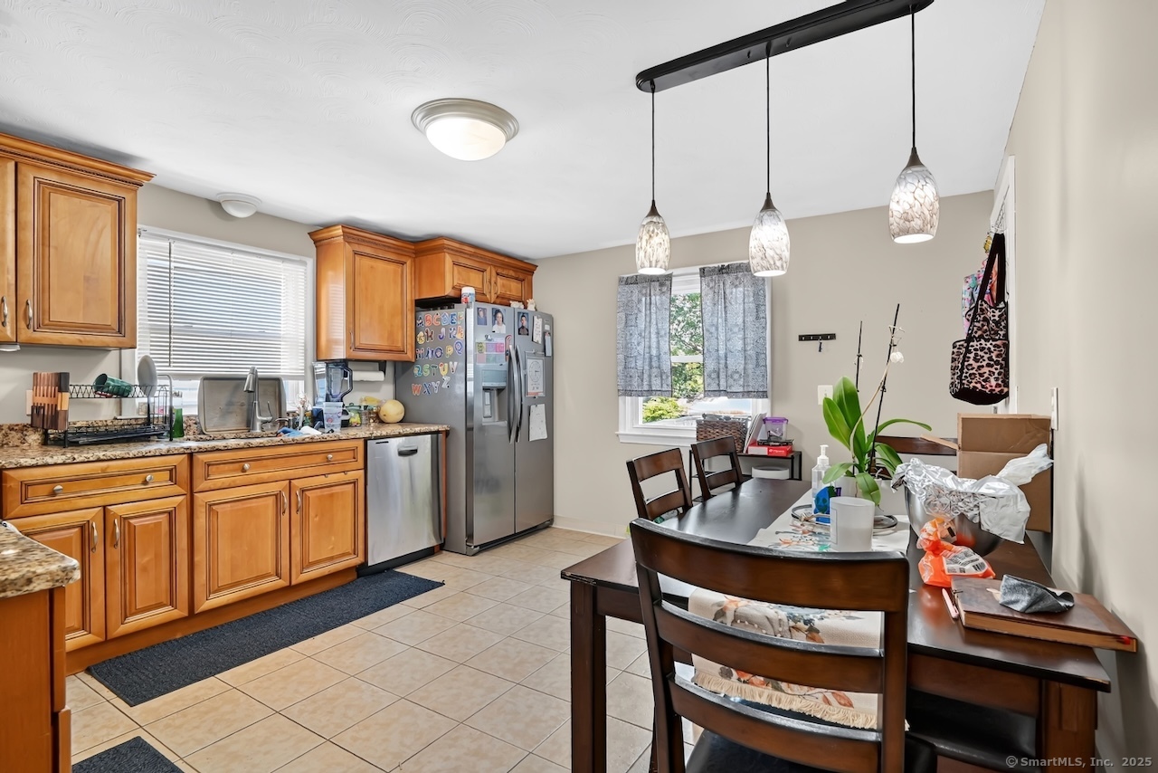 19 Ridgewood Street