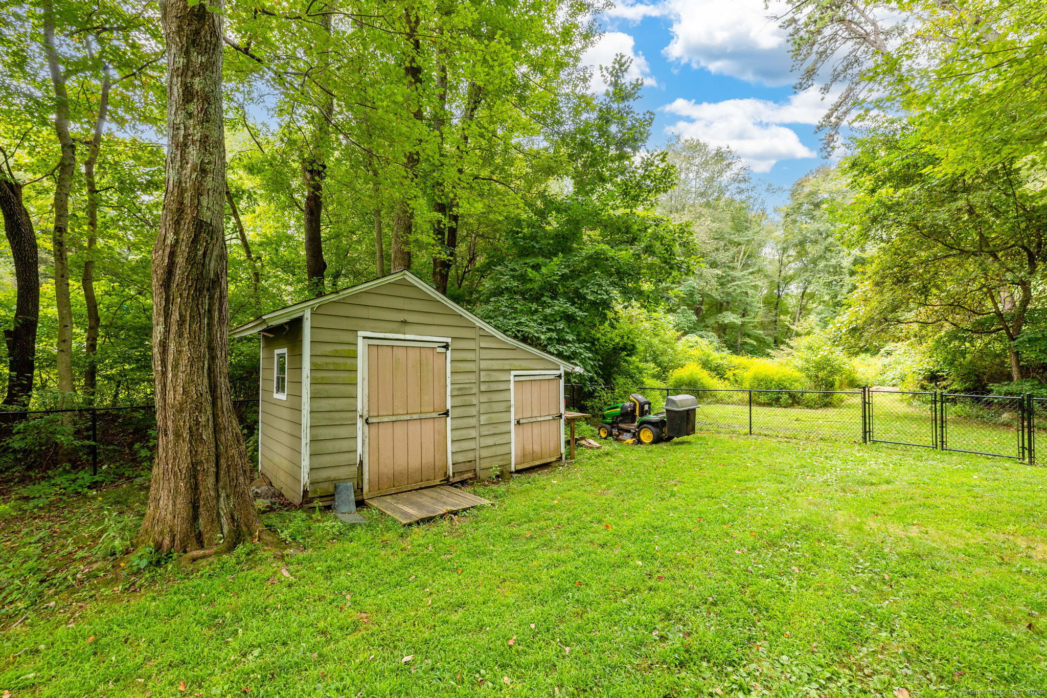224 Cabin Road
