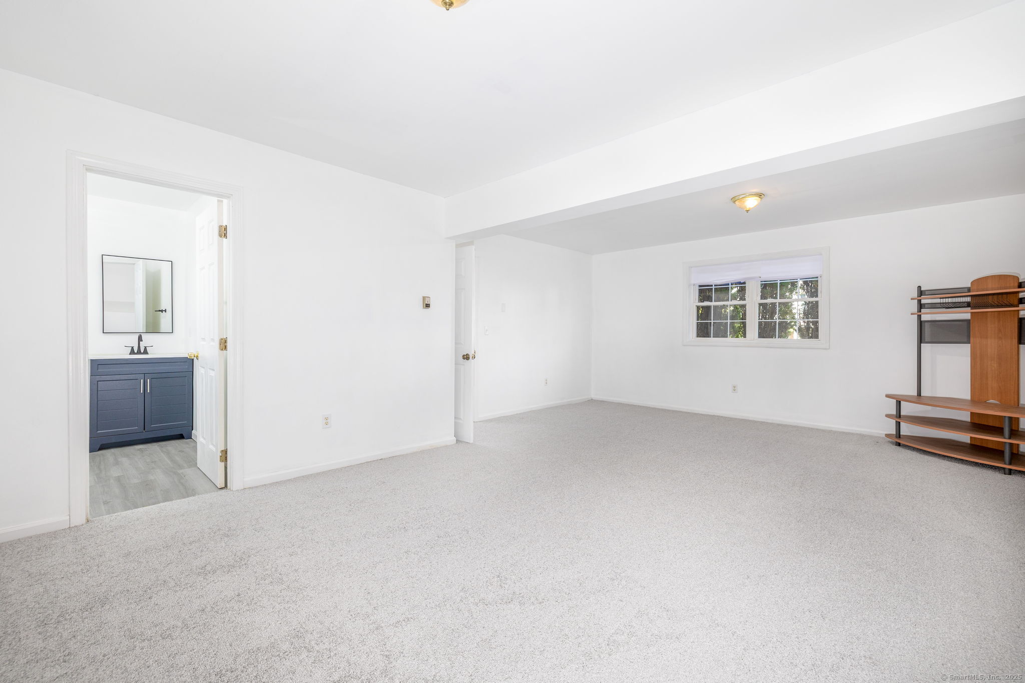 49 Midvale Avenue