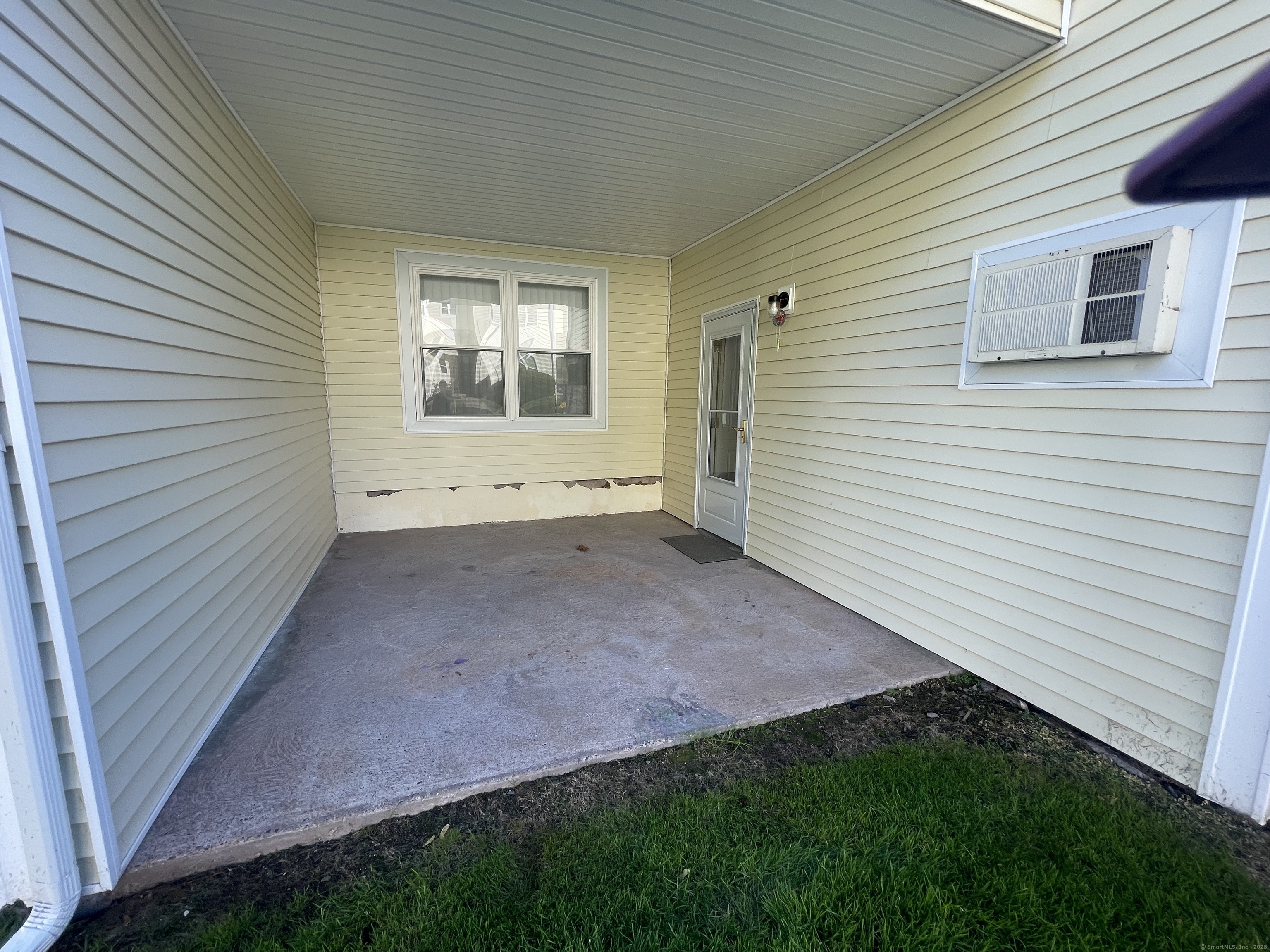 949 Pleasant Valley Road 801