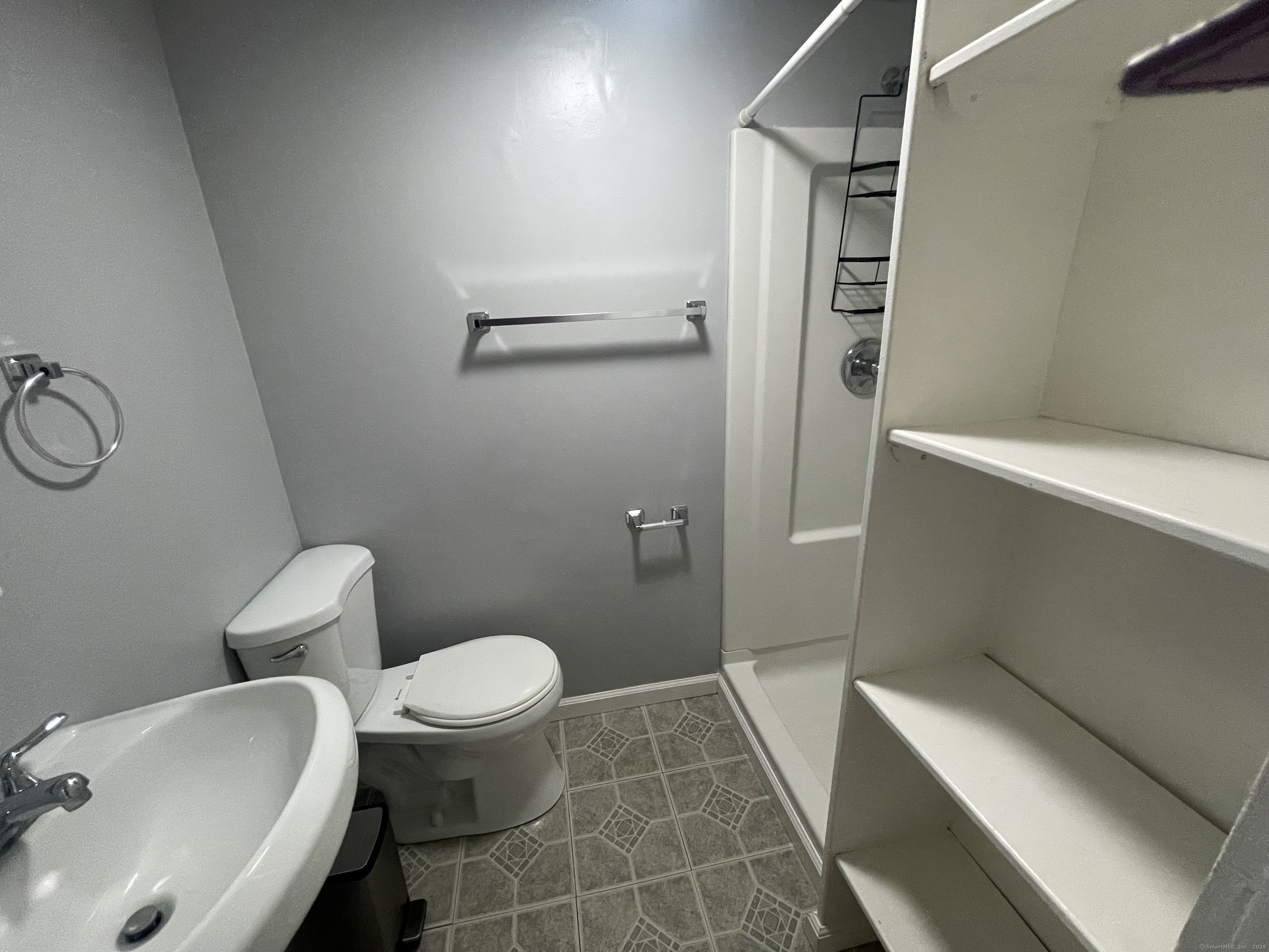 42 Fisher Hill Road 3