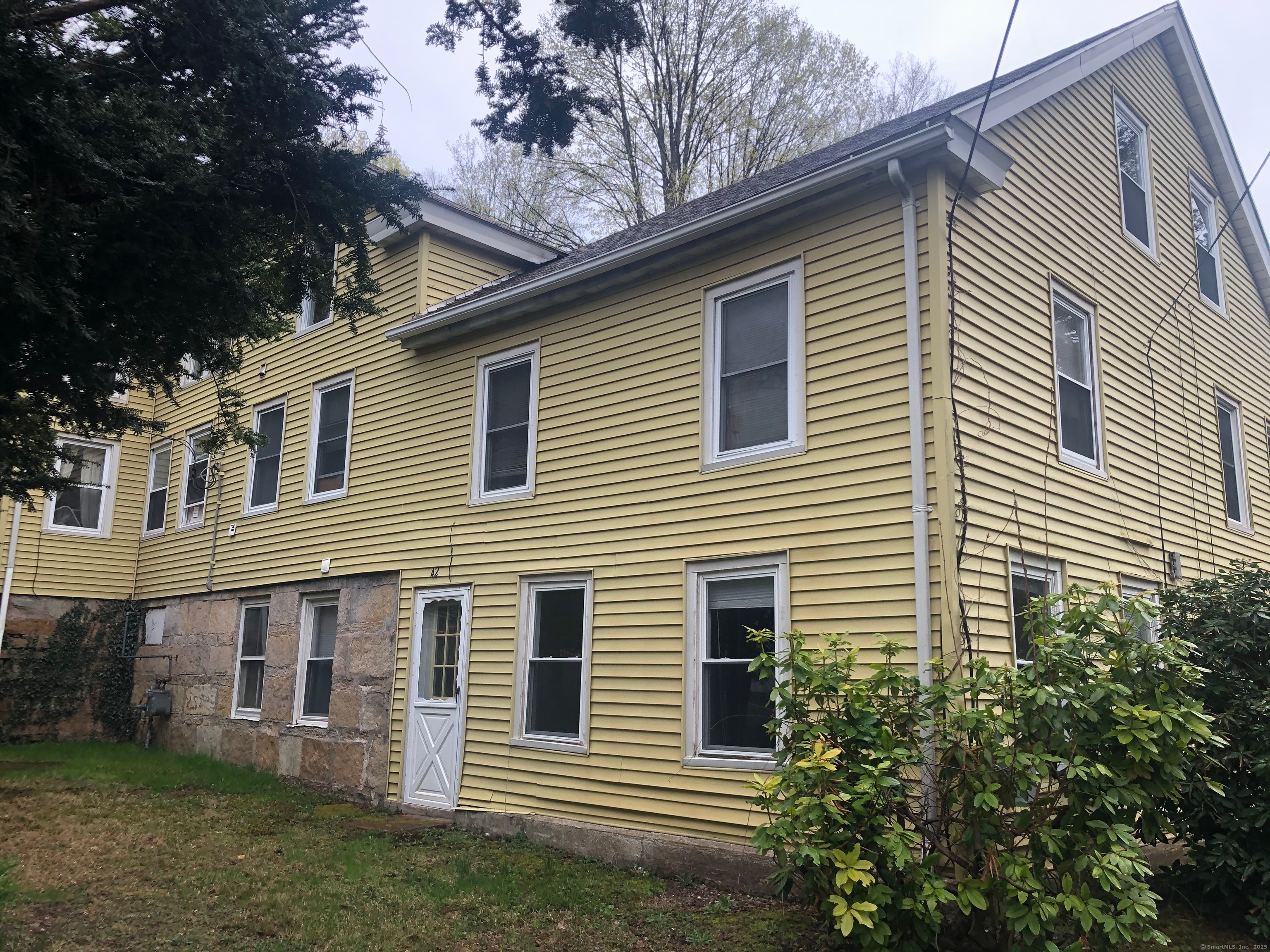 42 Fisher Hill Road 3