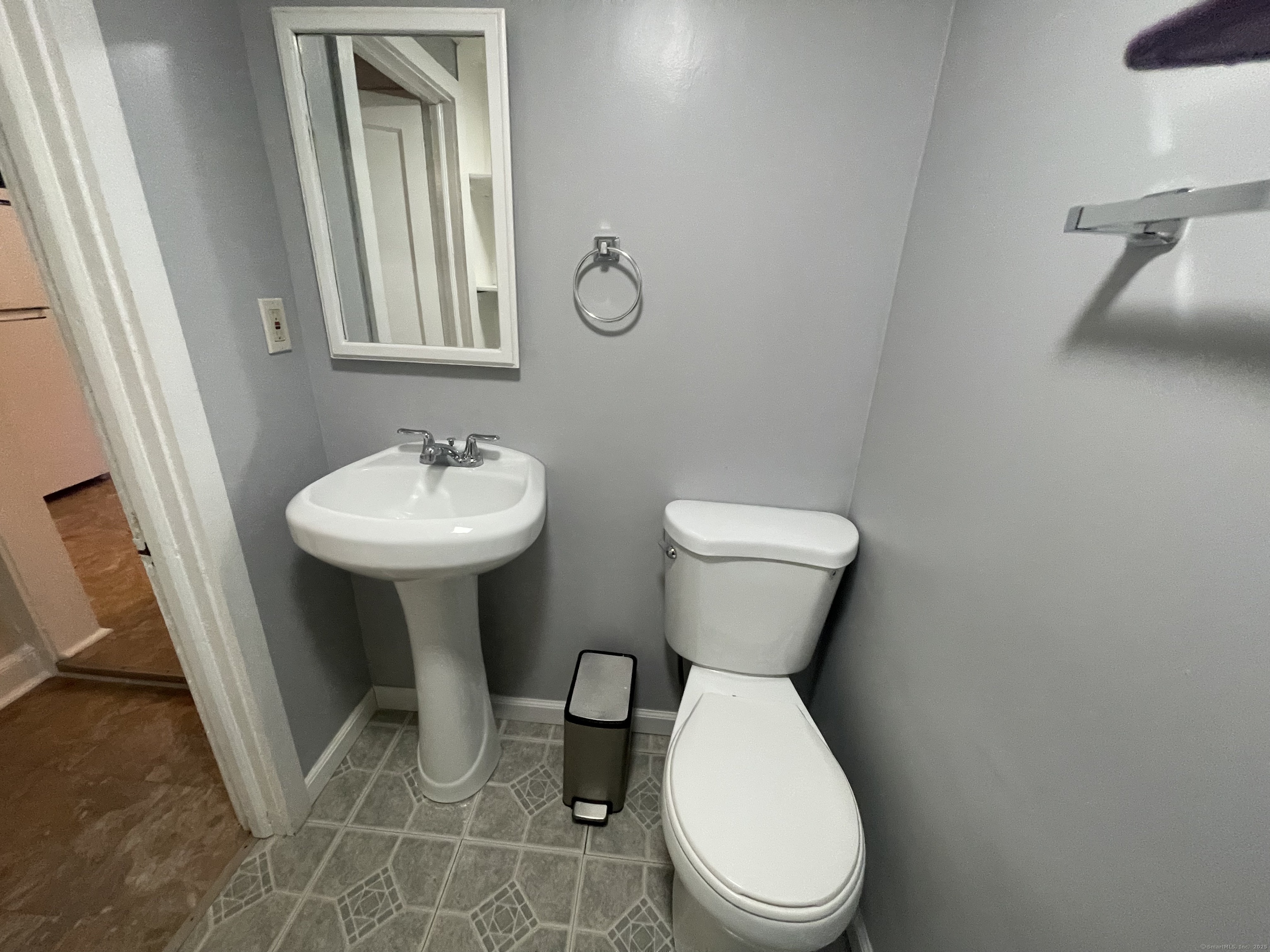 42 Fisher Hill Road 3