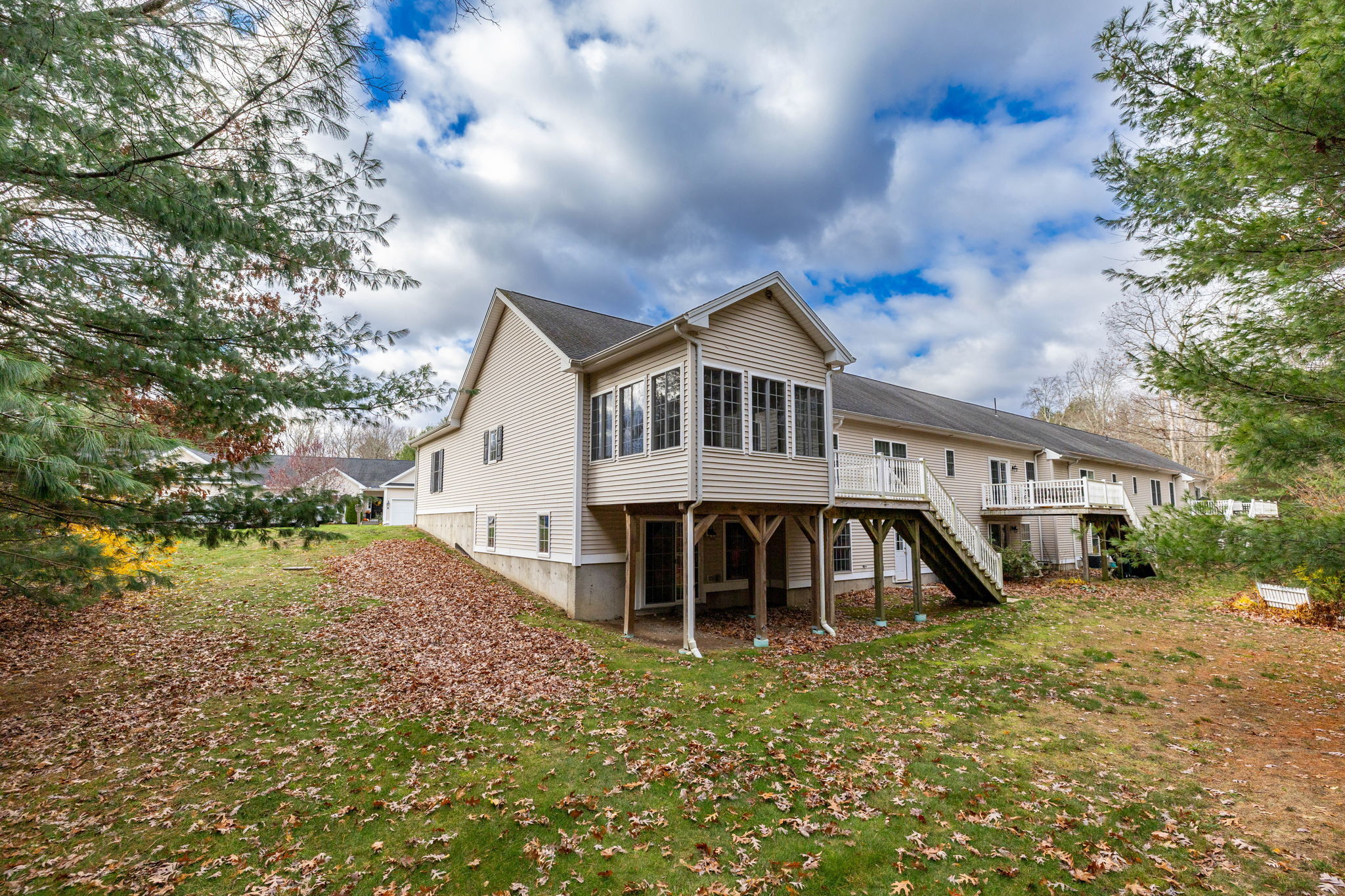 6 Village Court 6