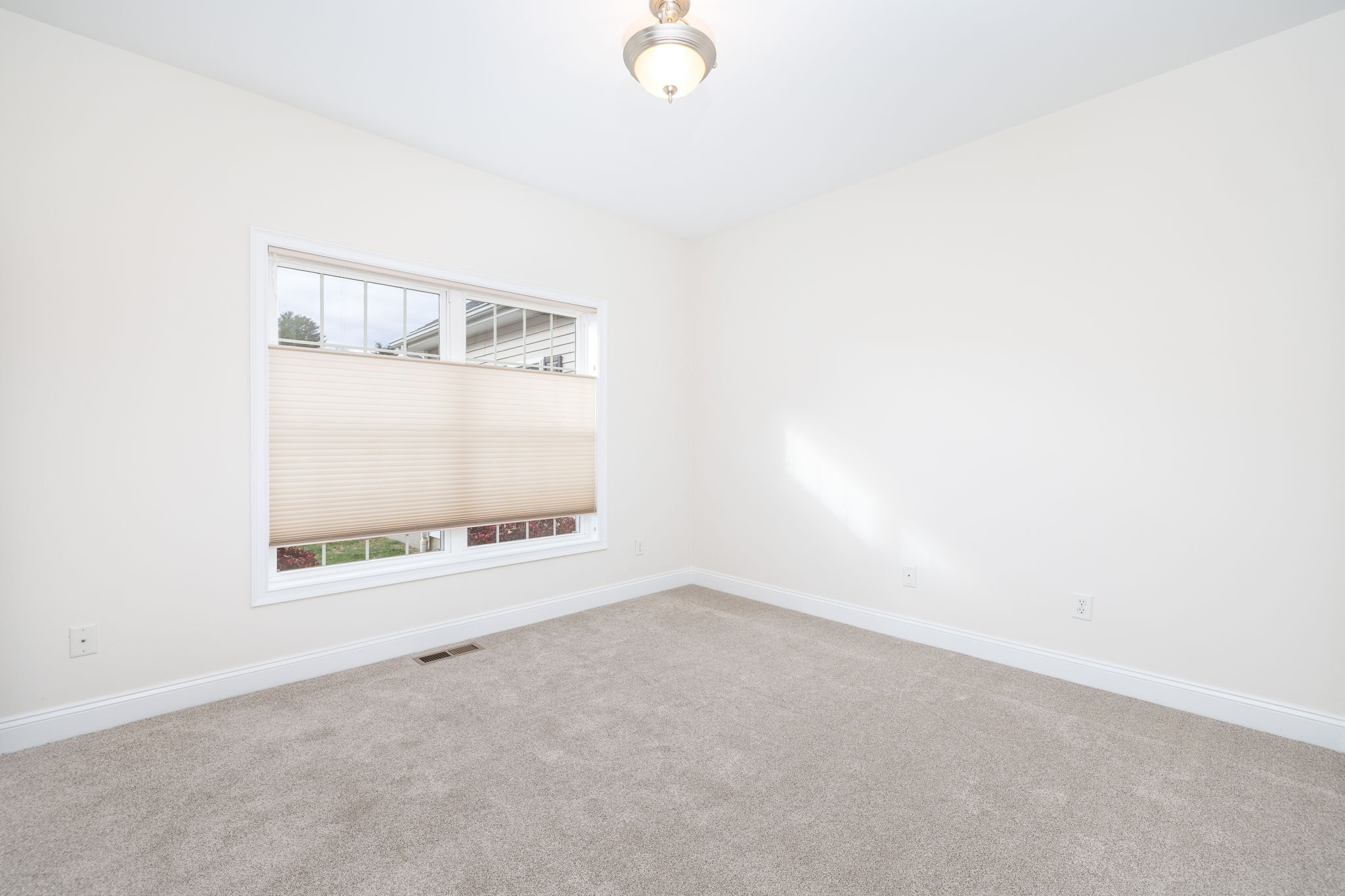6 Village Court 6