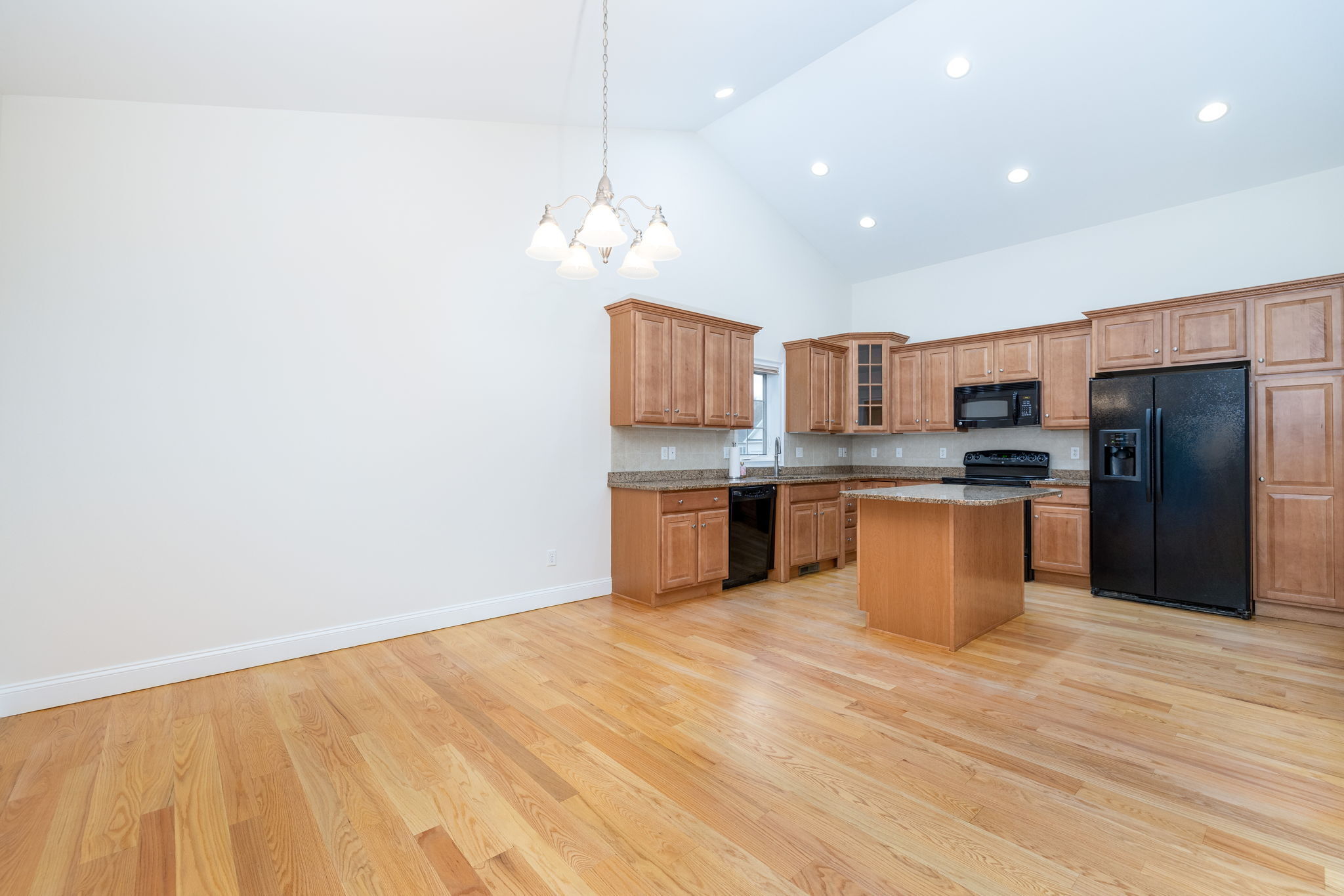6 Village Court 6