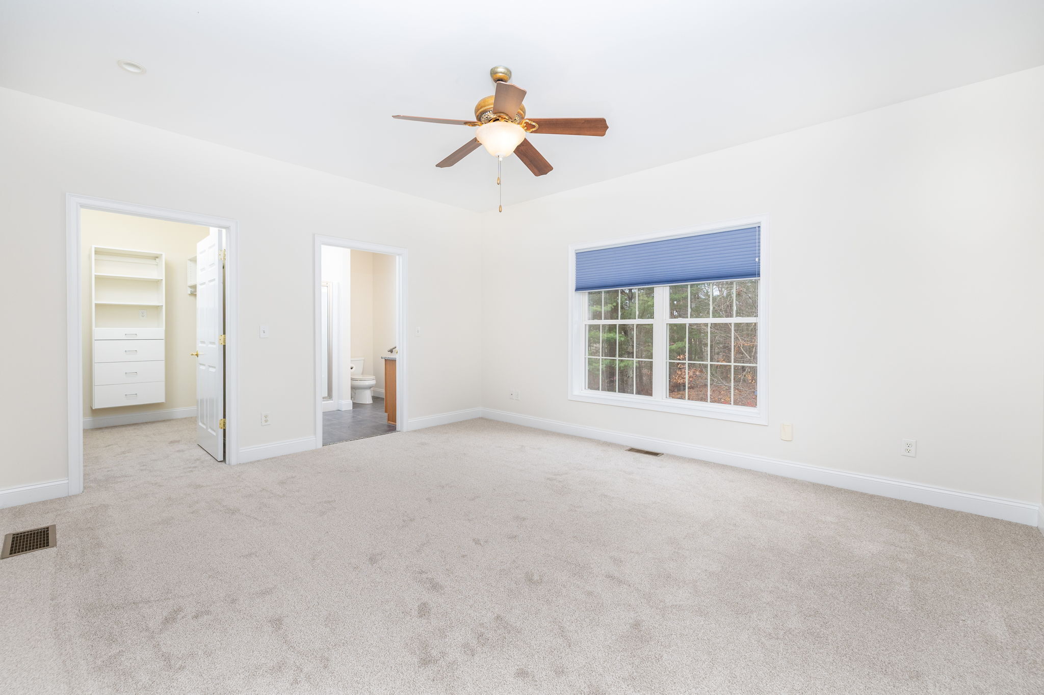 6 Village Court 6