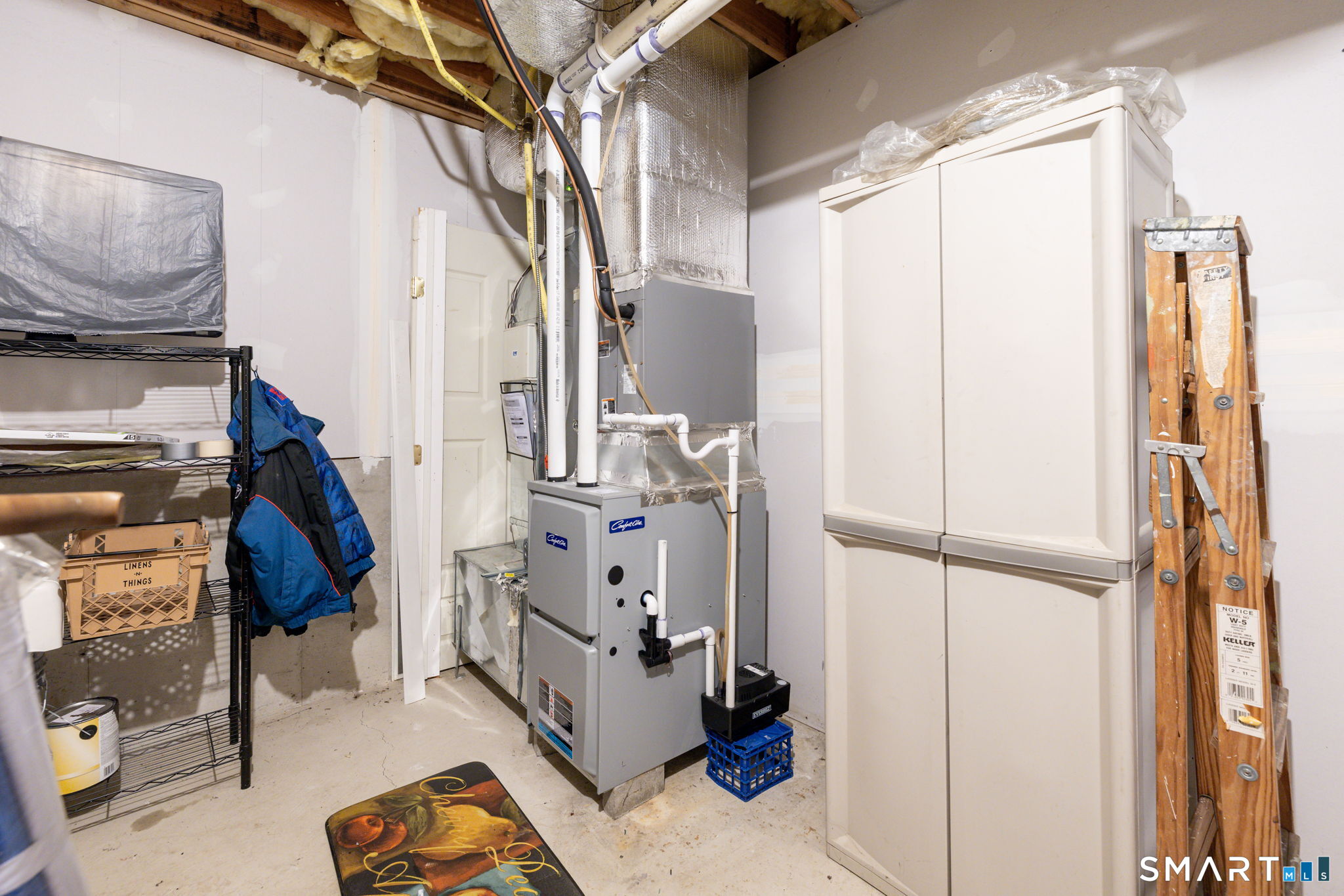 240 Wesley Street APT 4