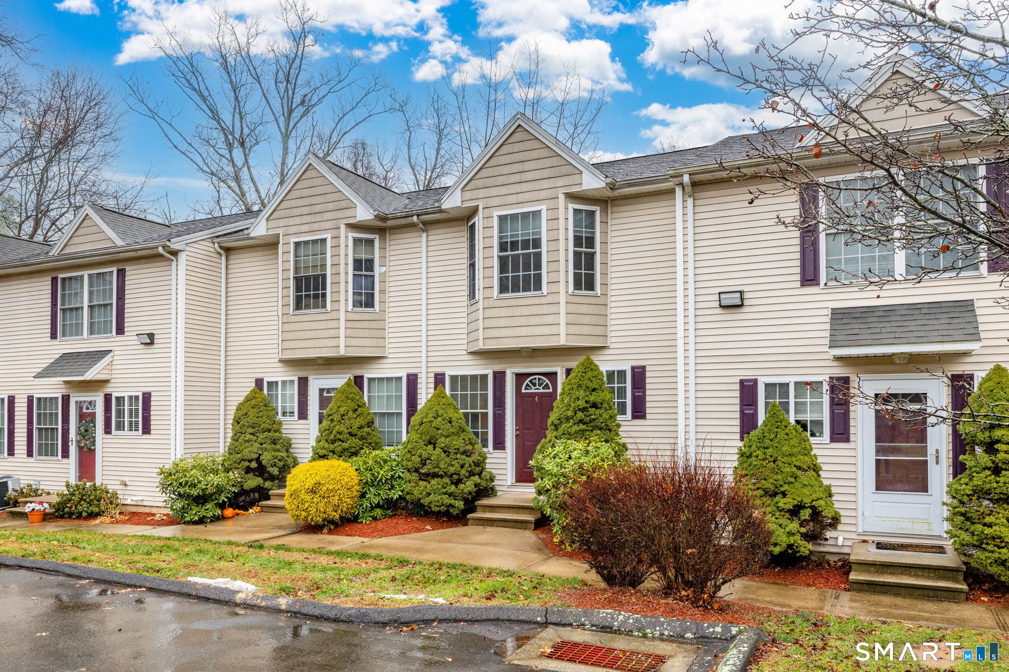 240 Wesley Street APT 4