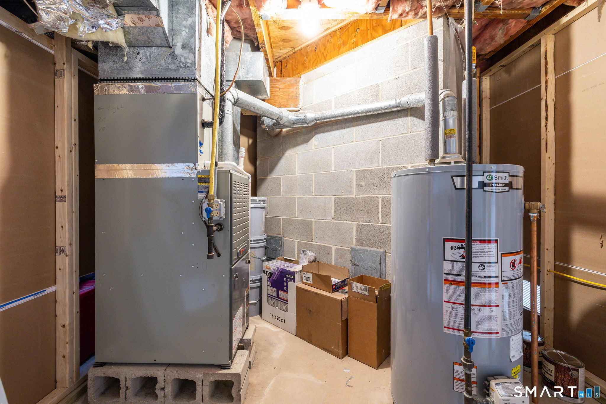 27 Folkstone Road APT C