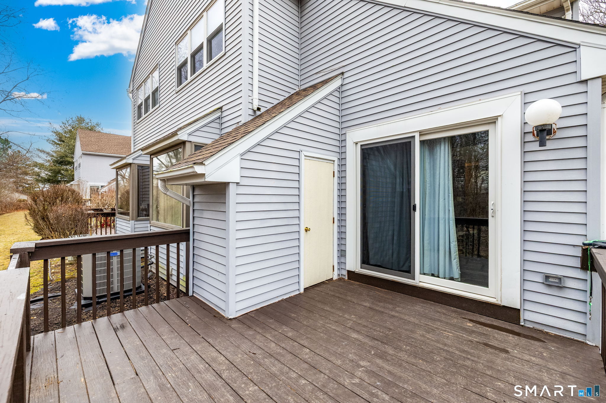 27 Folkstone Road APT C