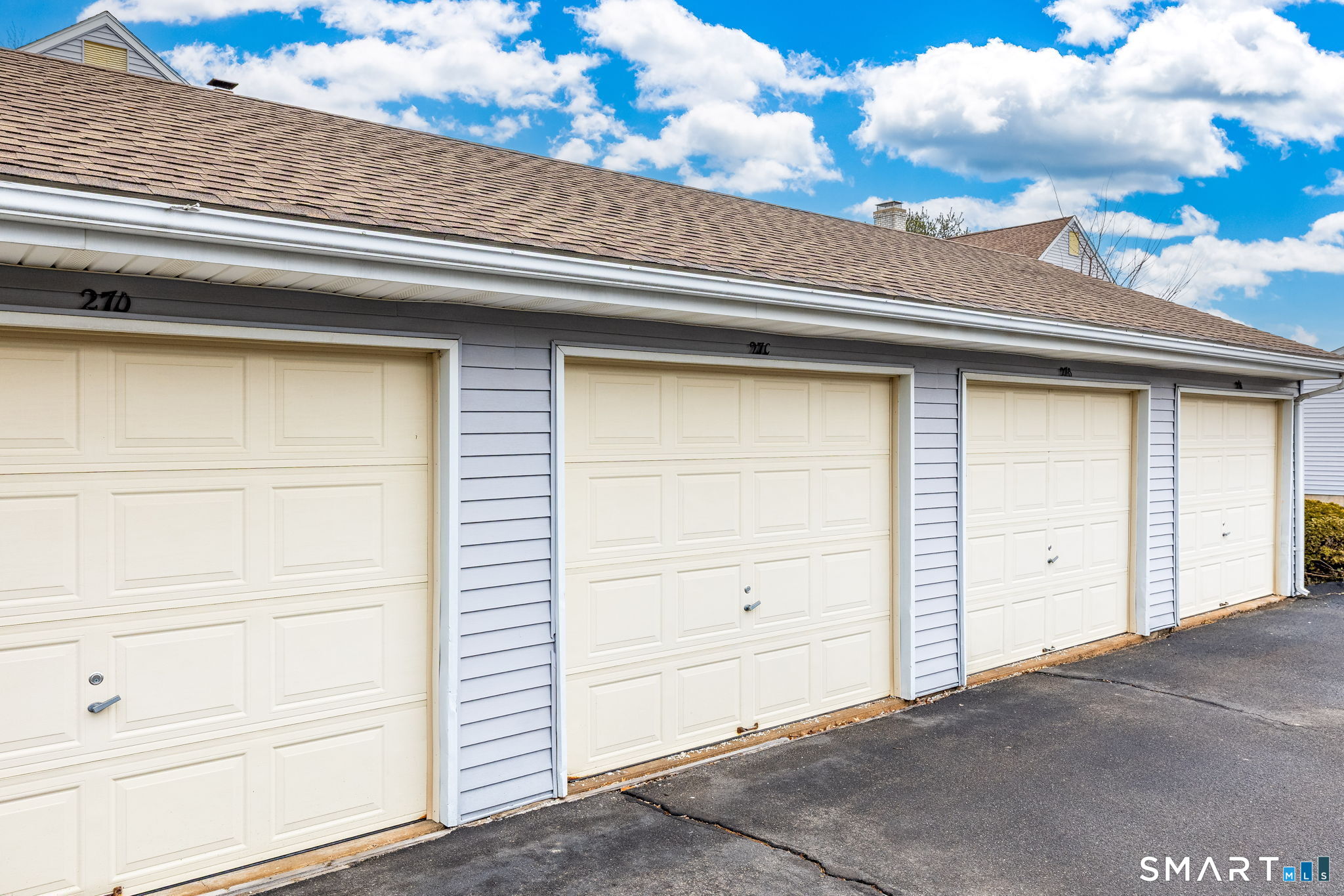 27 Folkstone Road APT C