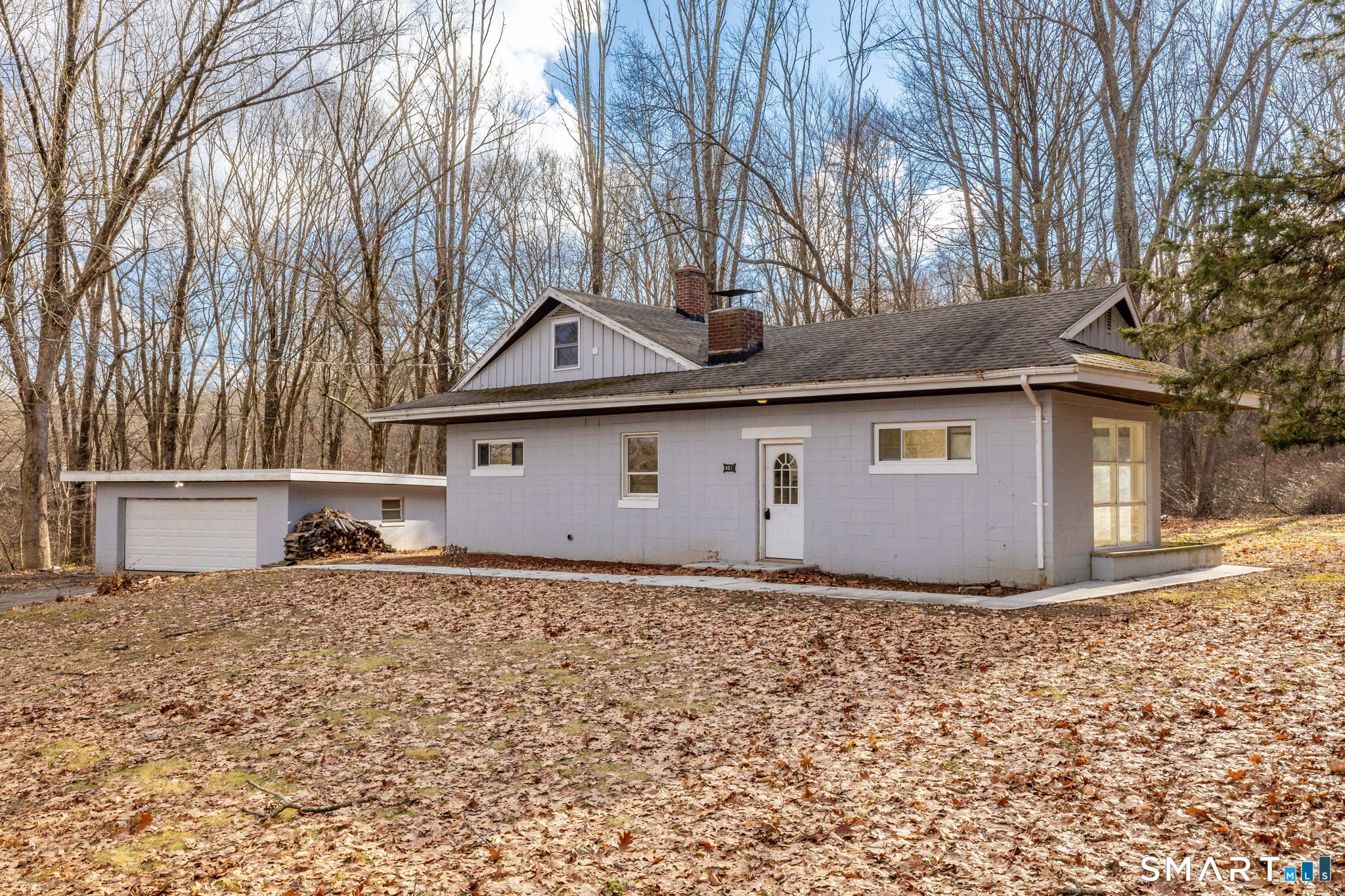 461 Pond Road