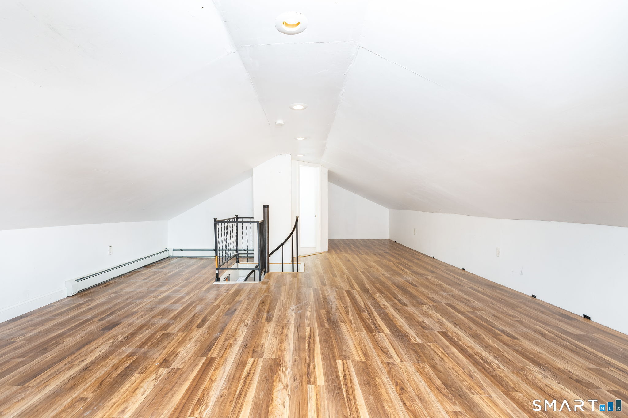 461 Pond Road