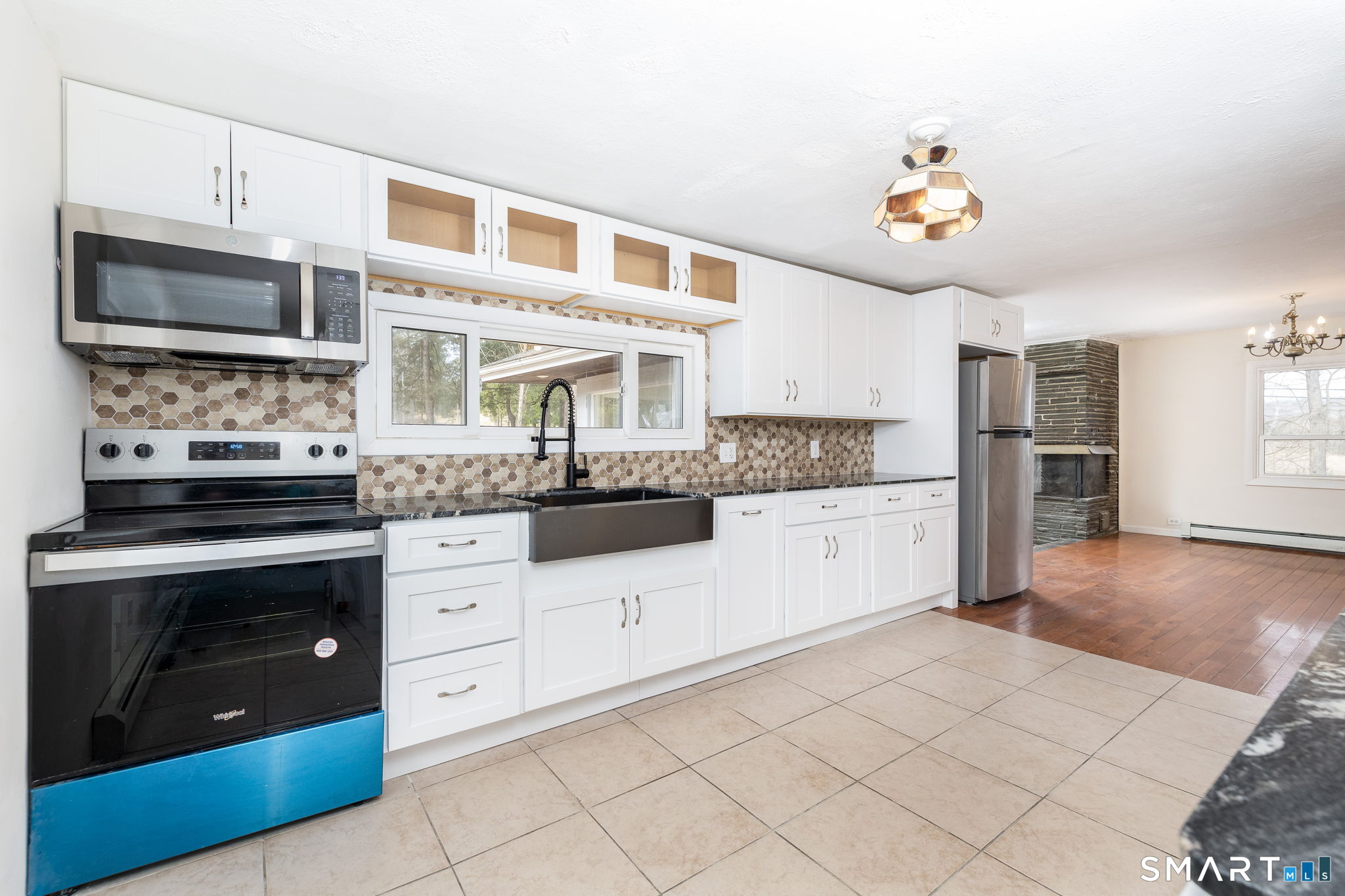 461 Pond Road