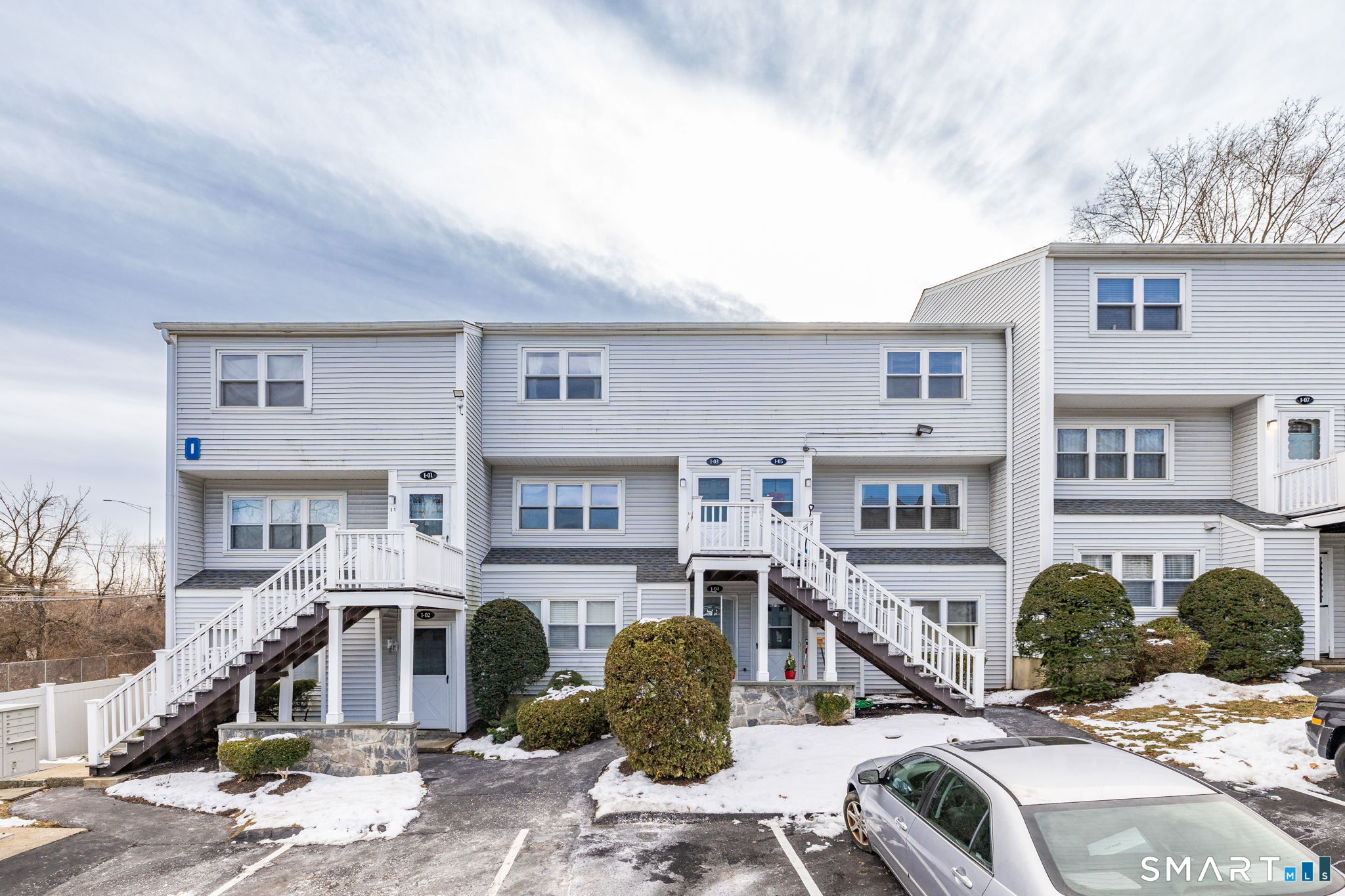 29 Van Buren Avenue APT I3