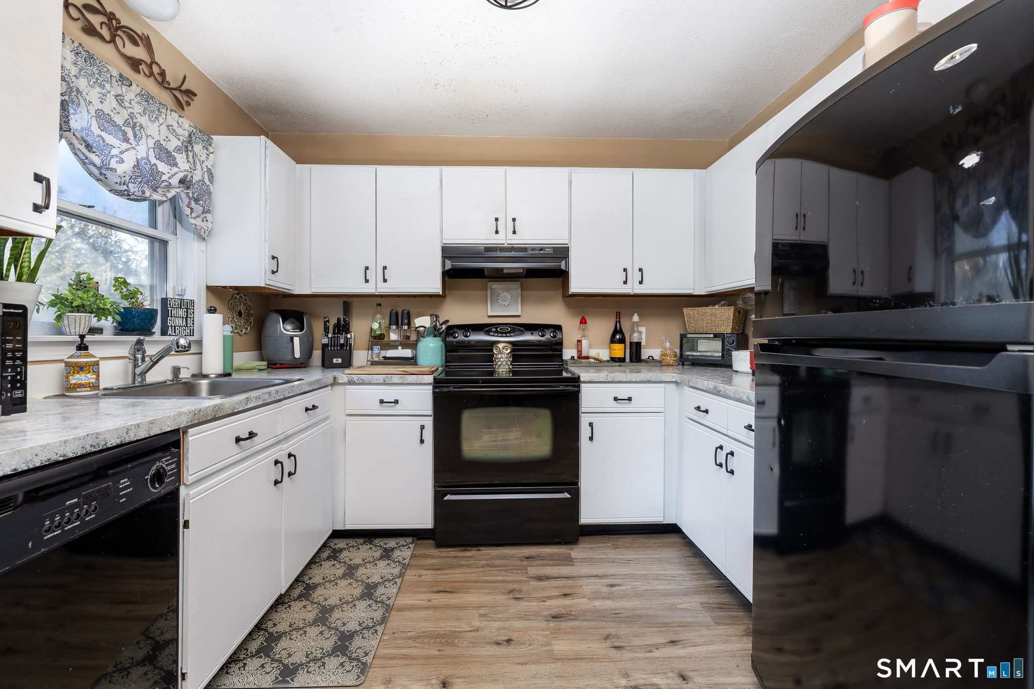 104 Lake Vista Drive 104