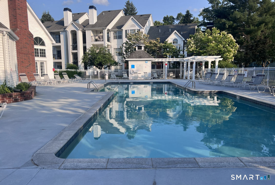 31 High Street APT 4304