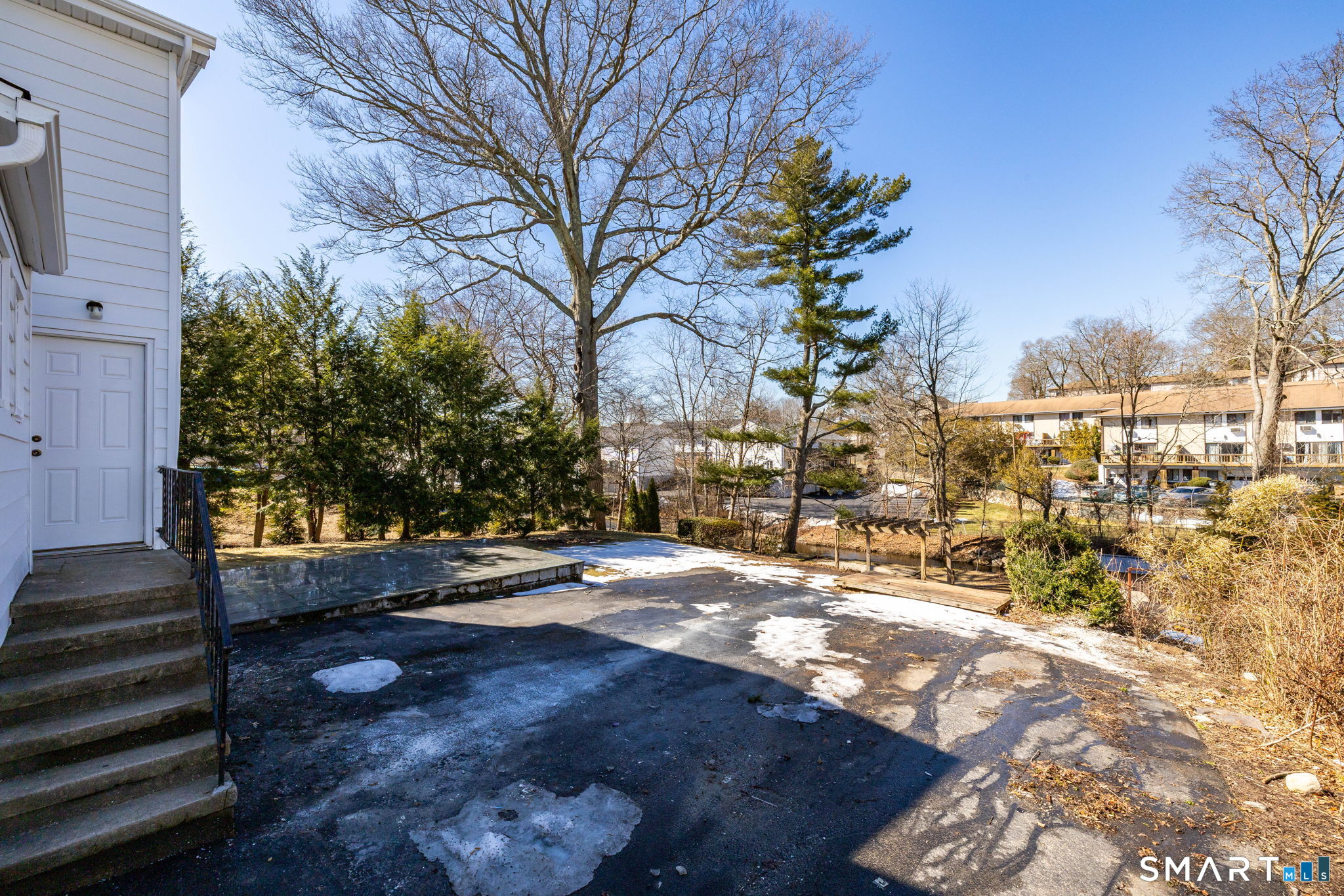 23 Greenwood Avenue