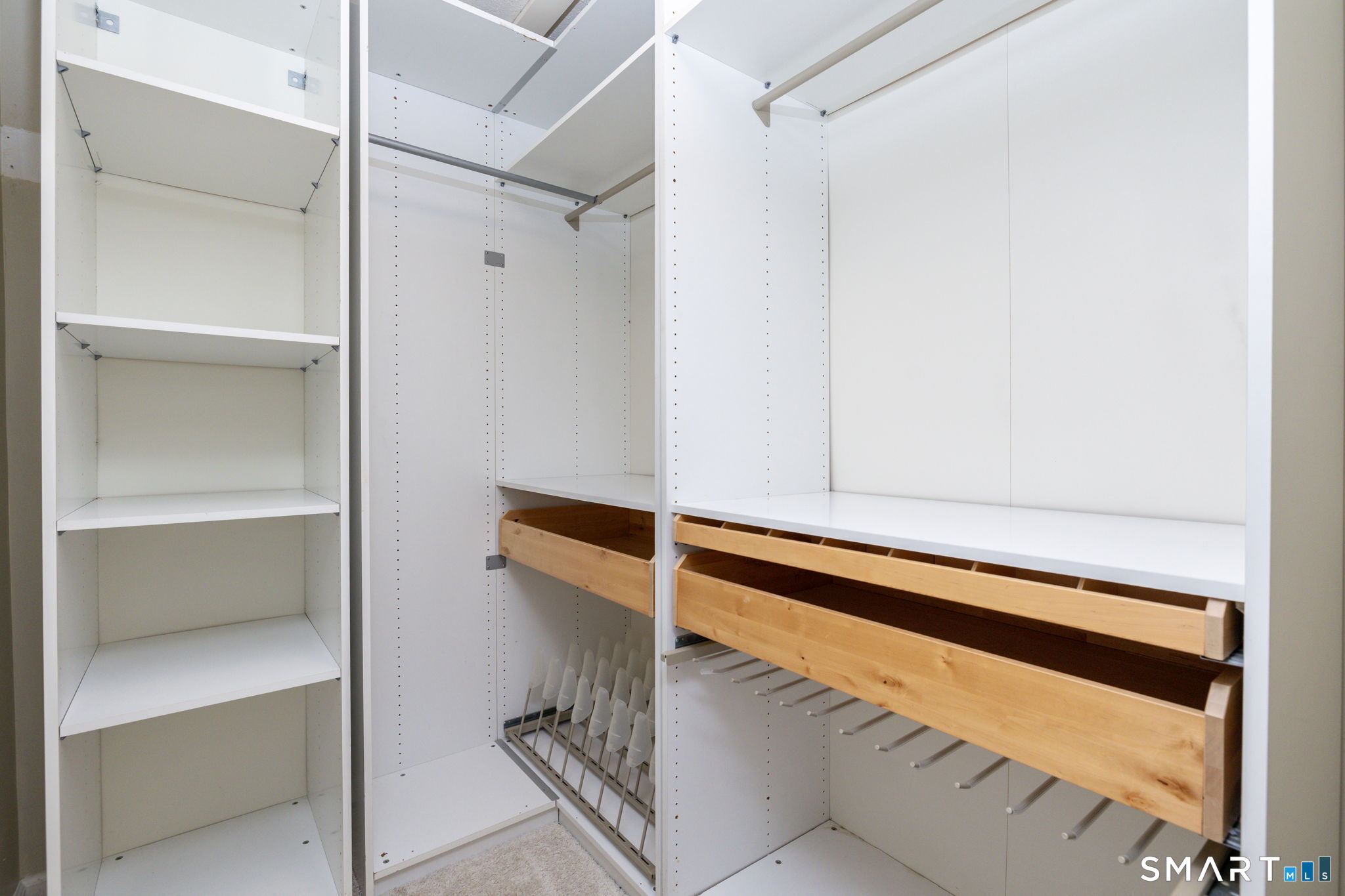 559 West Main Street