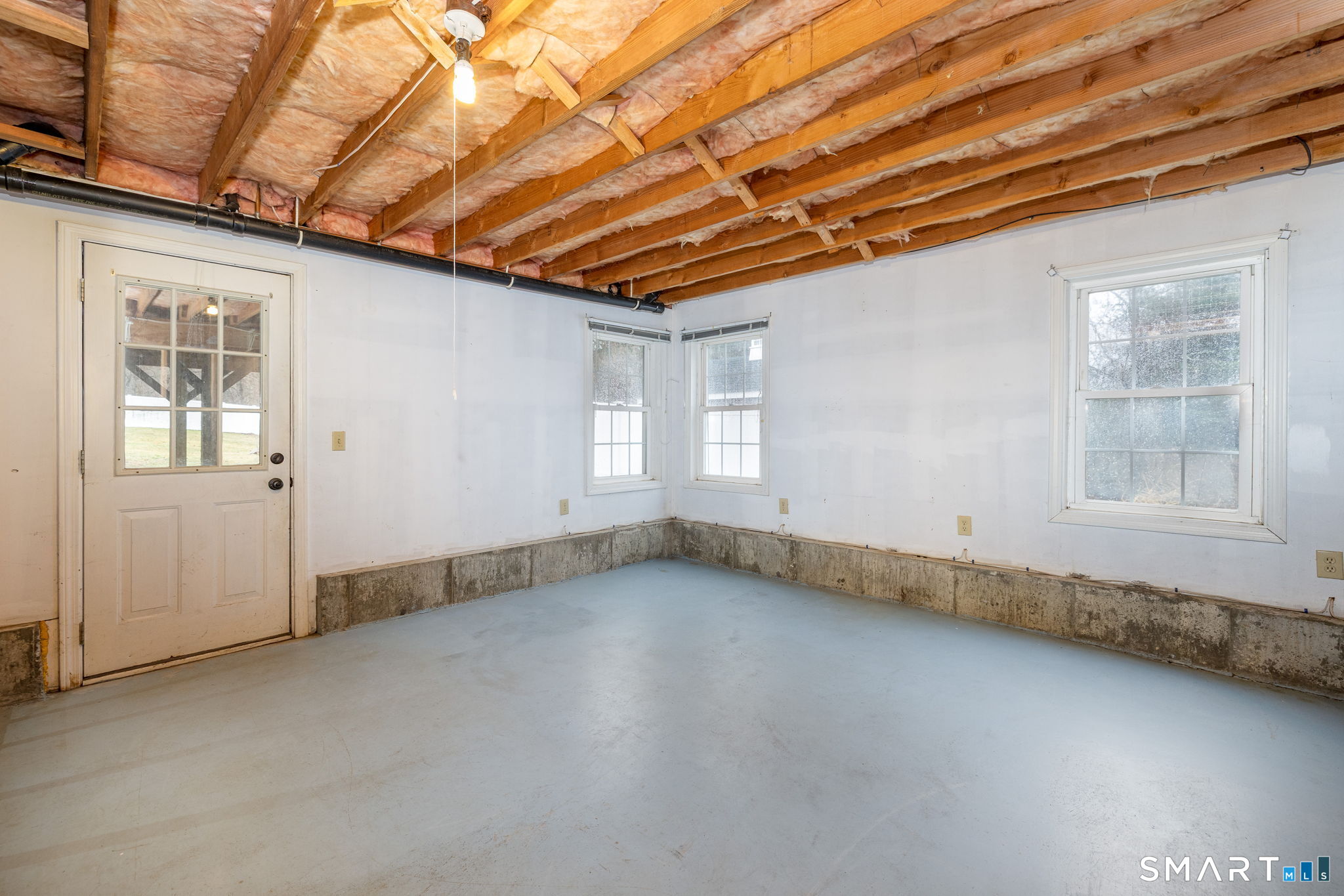 559 West Main Street