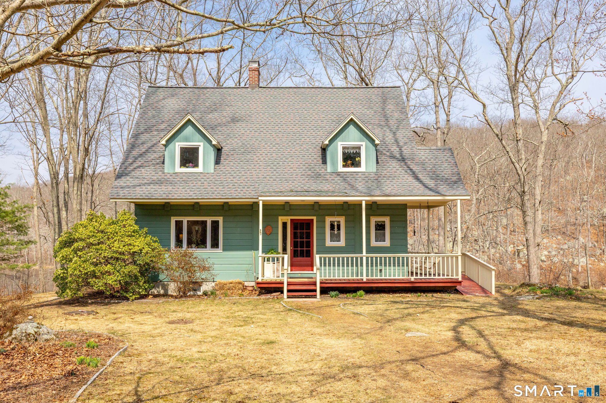 685 Norwich Avenue