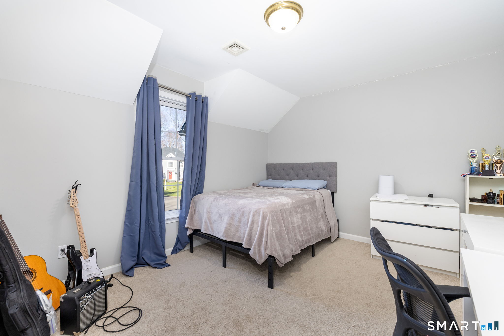 3 Candlewood Court