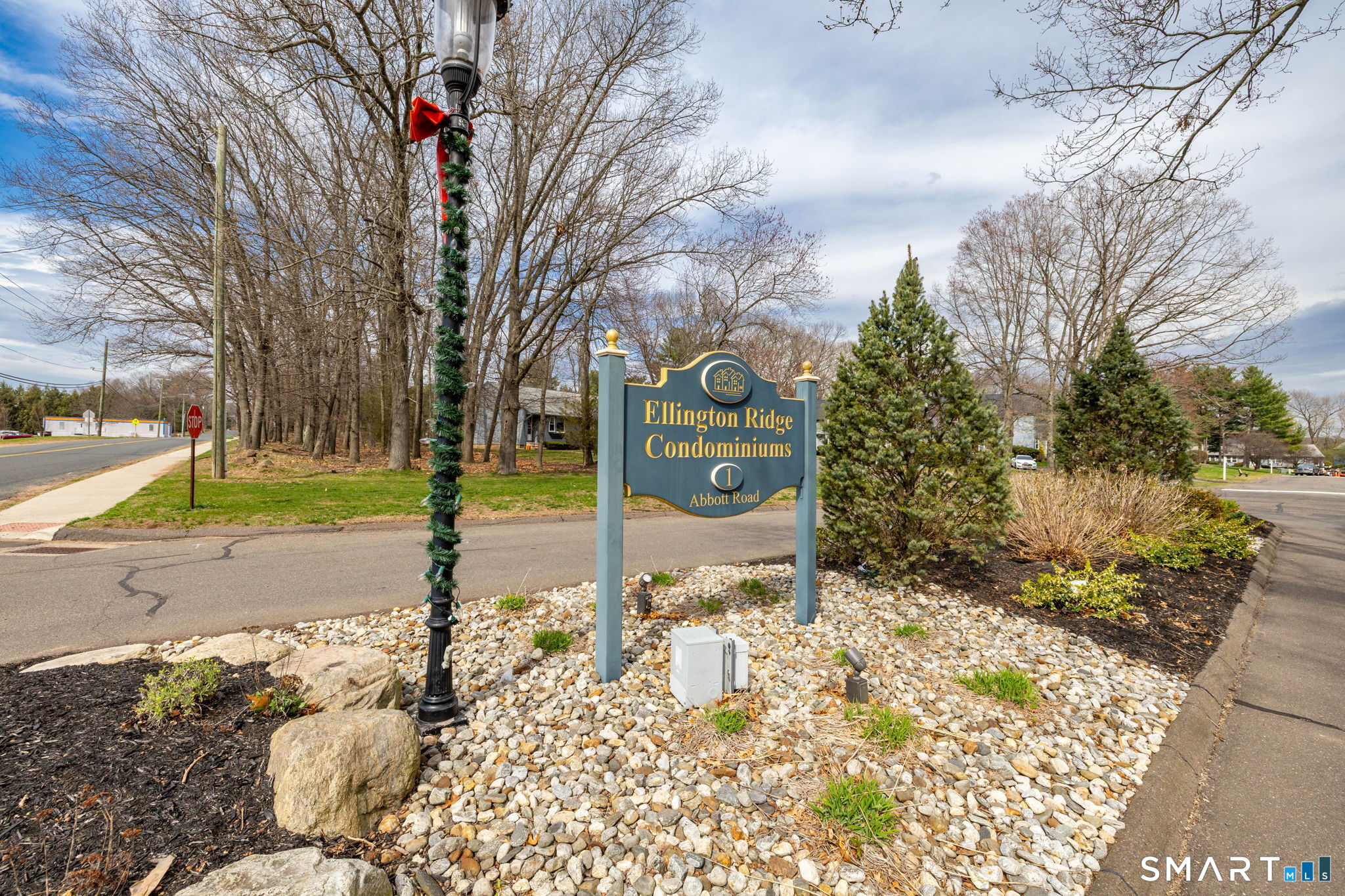 1 Abbott Road 82