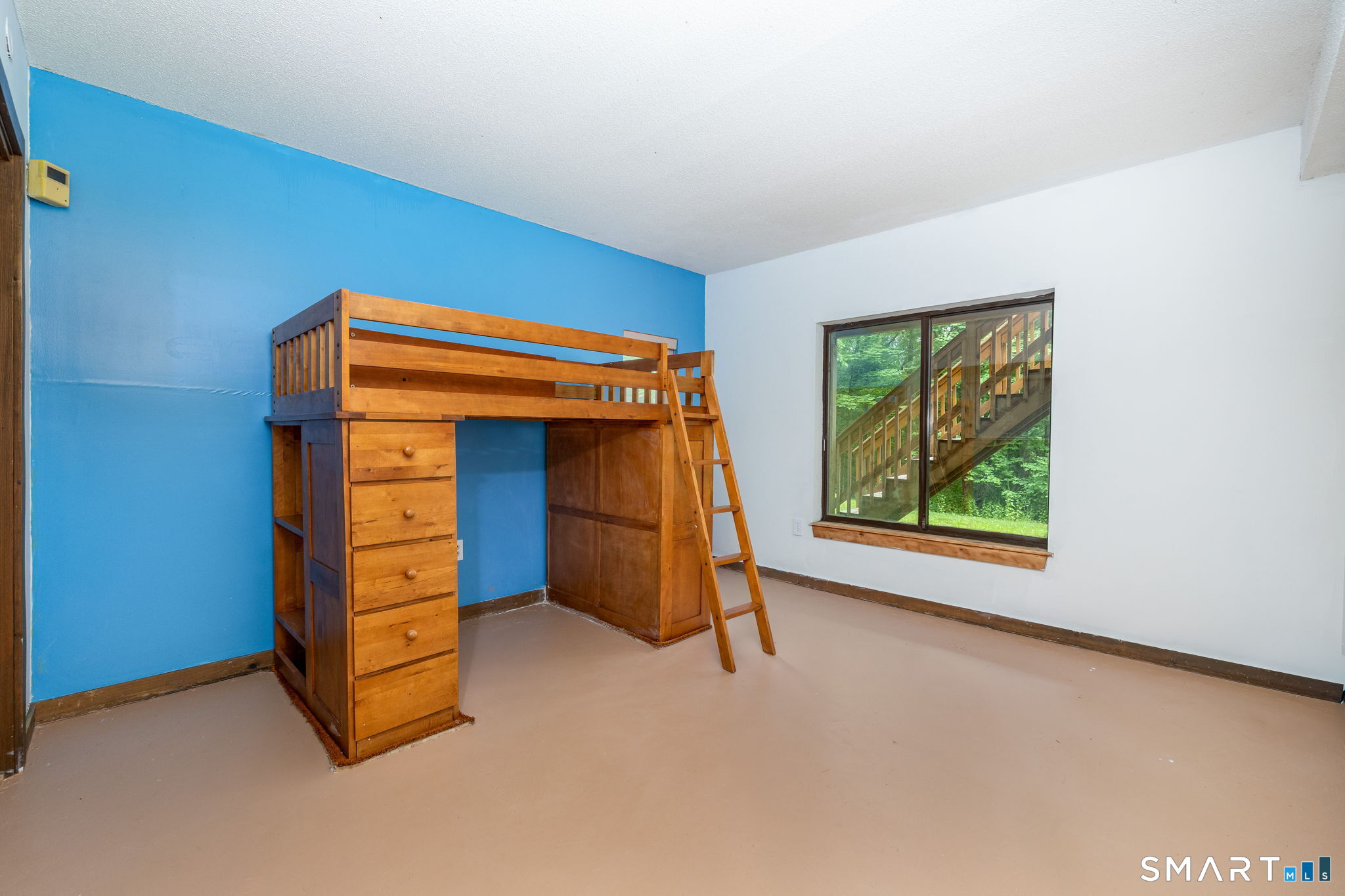 75 Madley Road