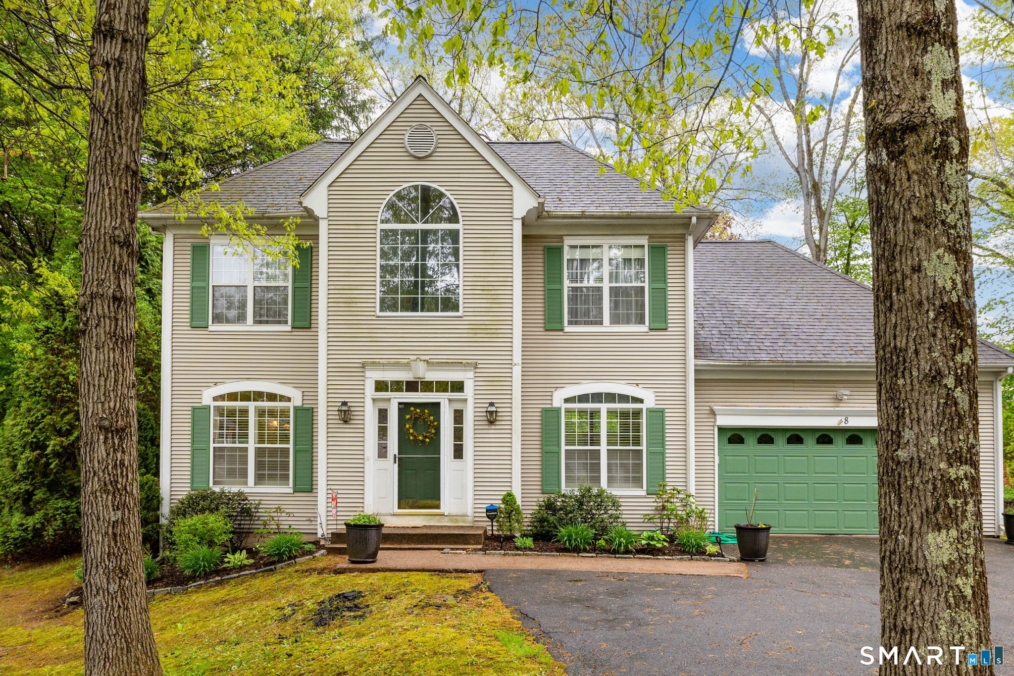 8 Whitward Place