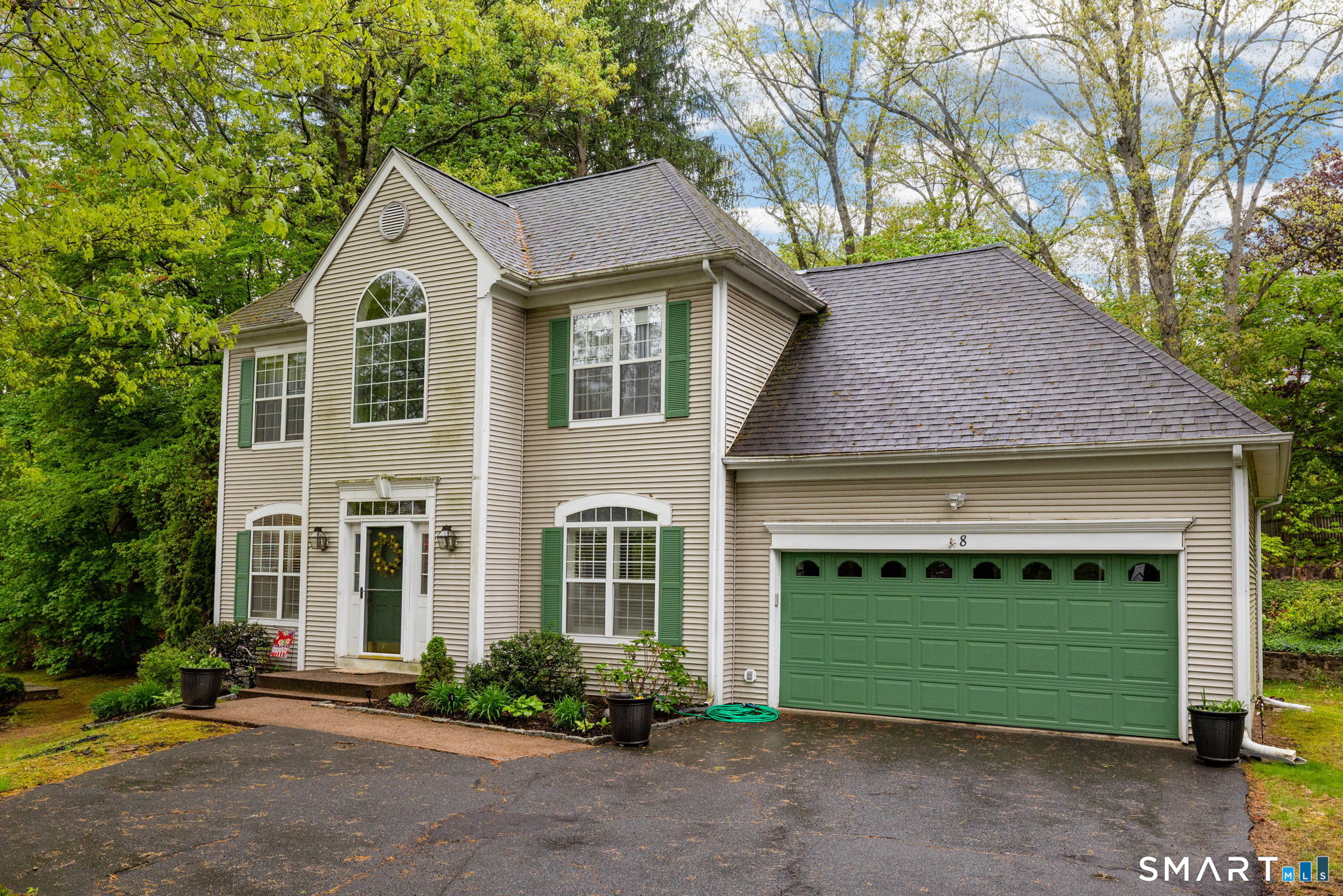 8 Whitward Place