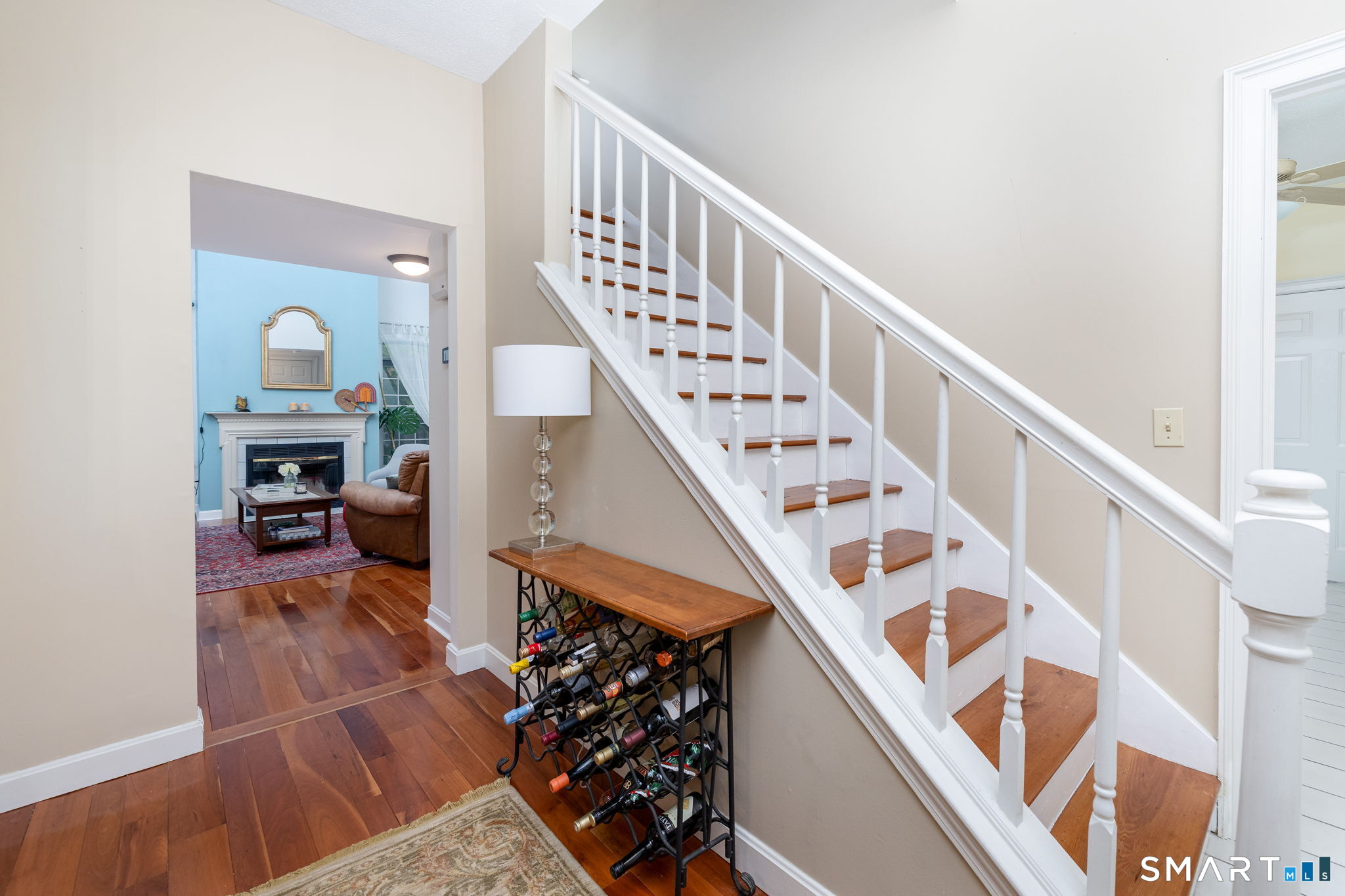 8 Whitward Place
