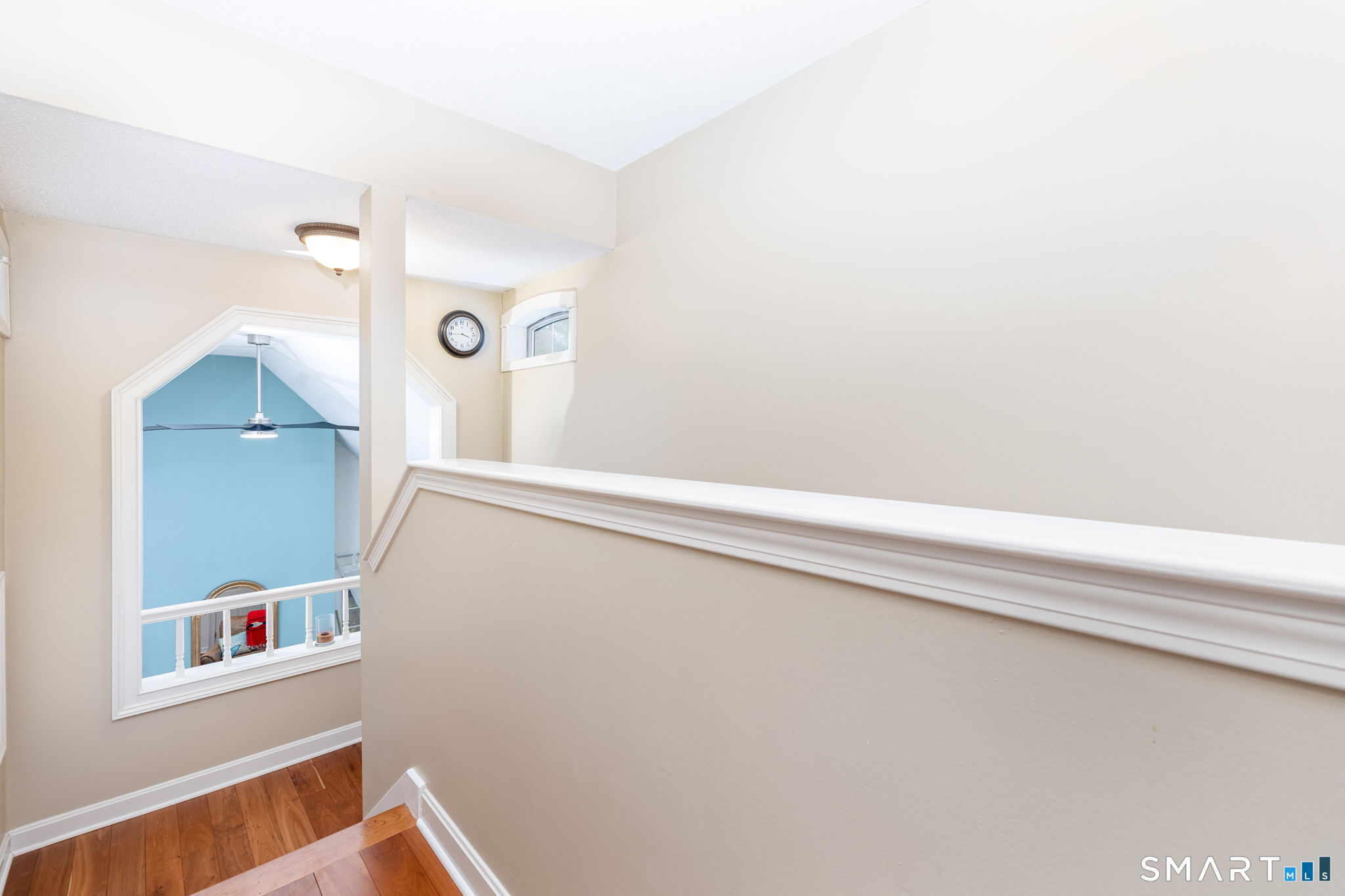 8 Whitward Place