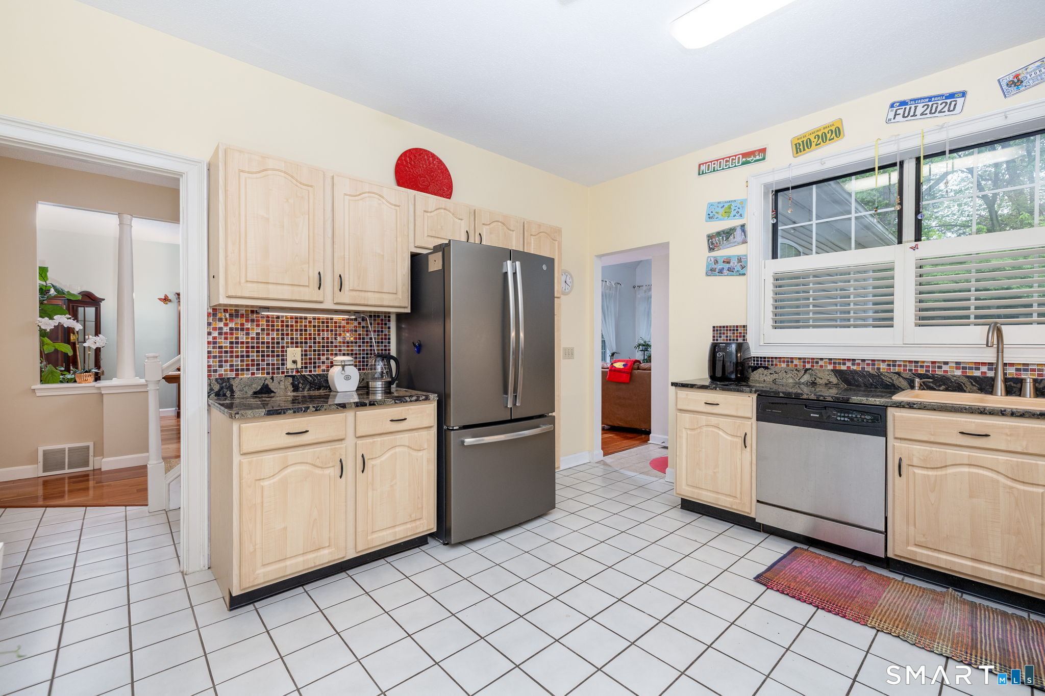 8 Whitward Place