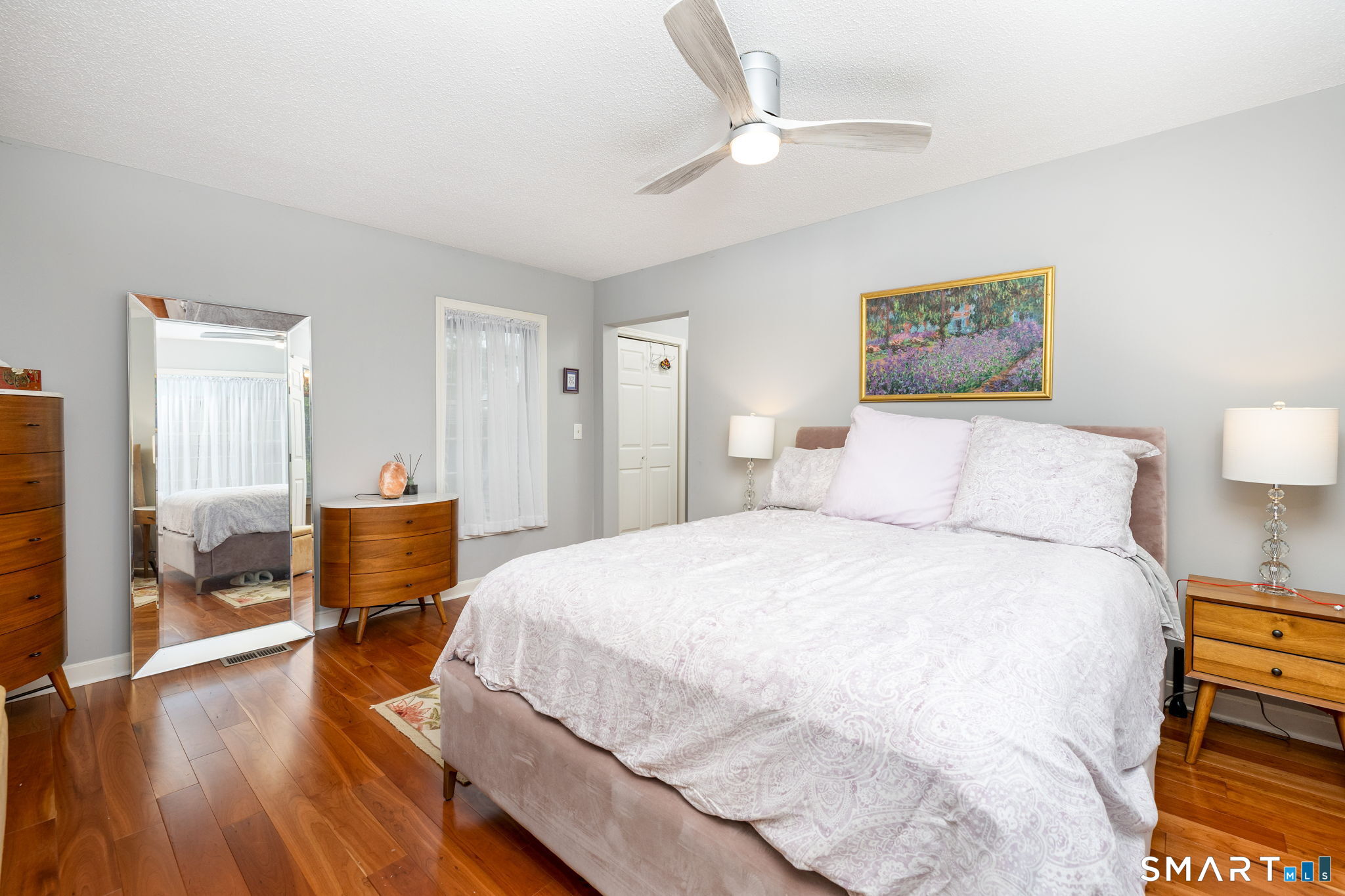 8 Whitward Place