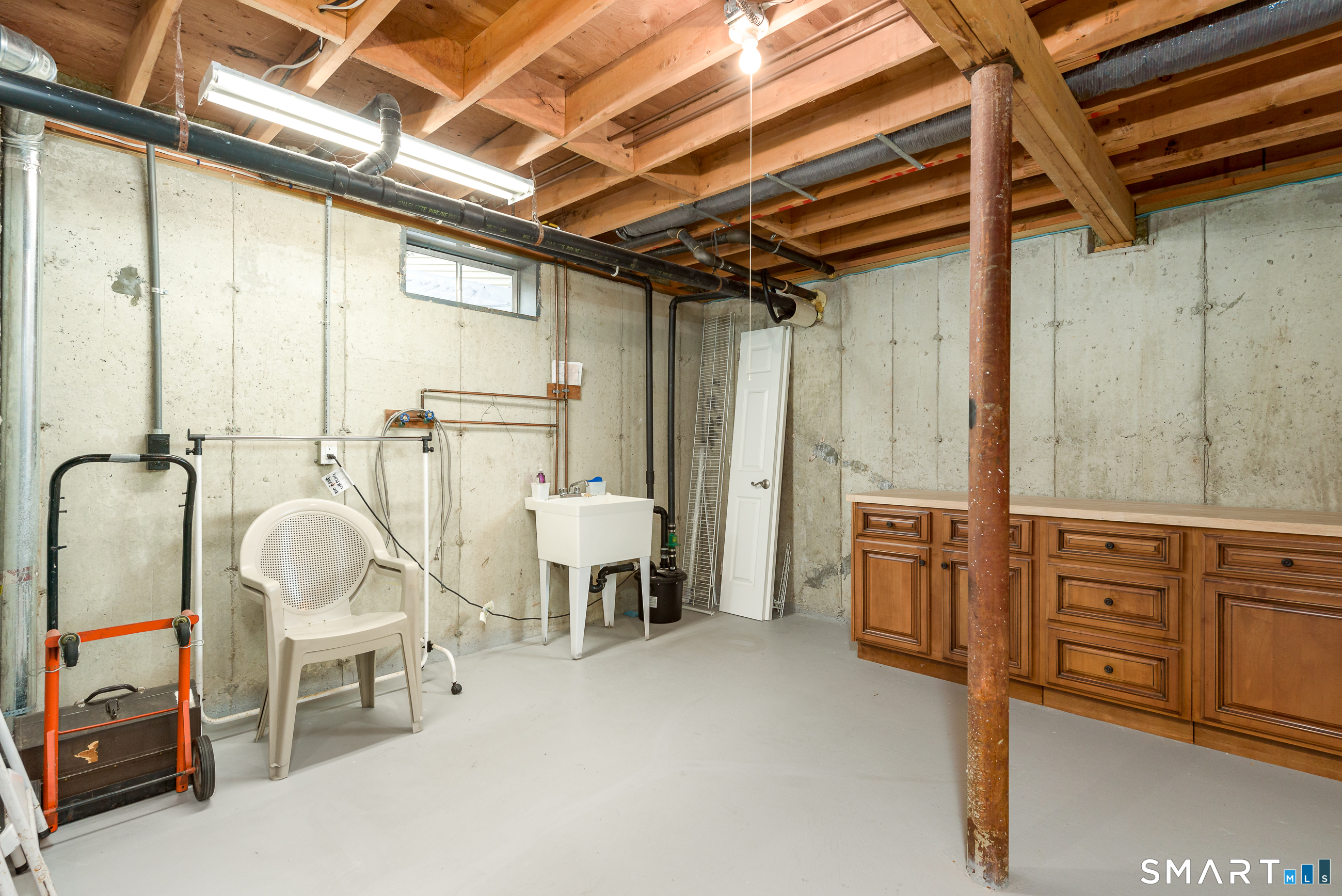 205 Wyndemere Court 205