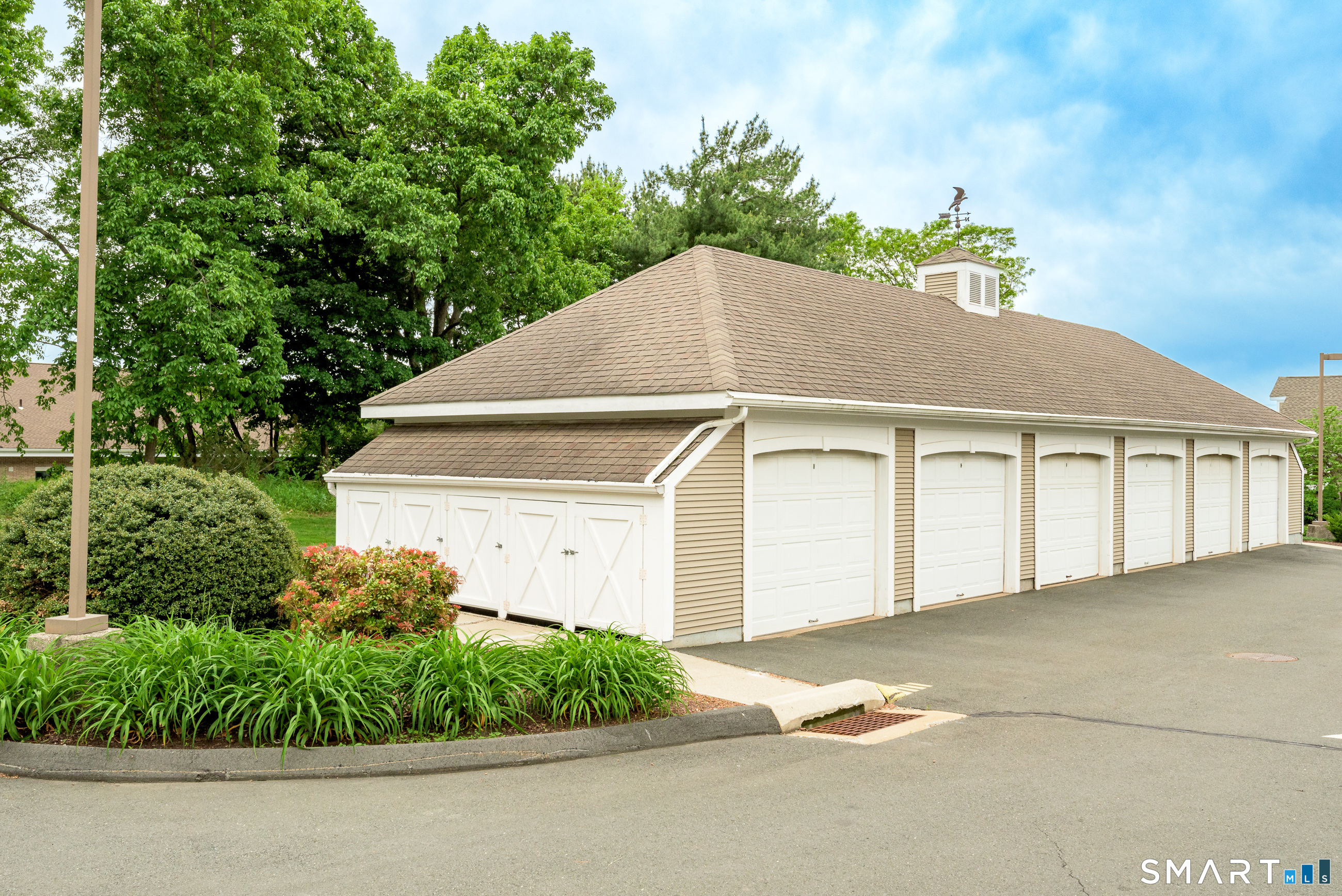 205 Wyndemere Court 205