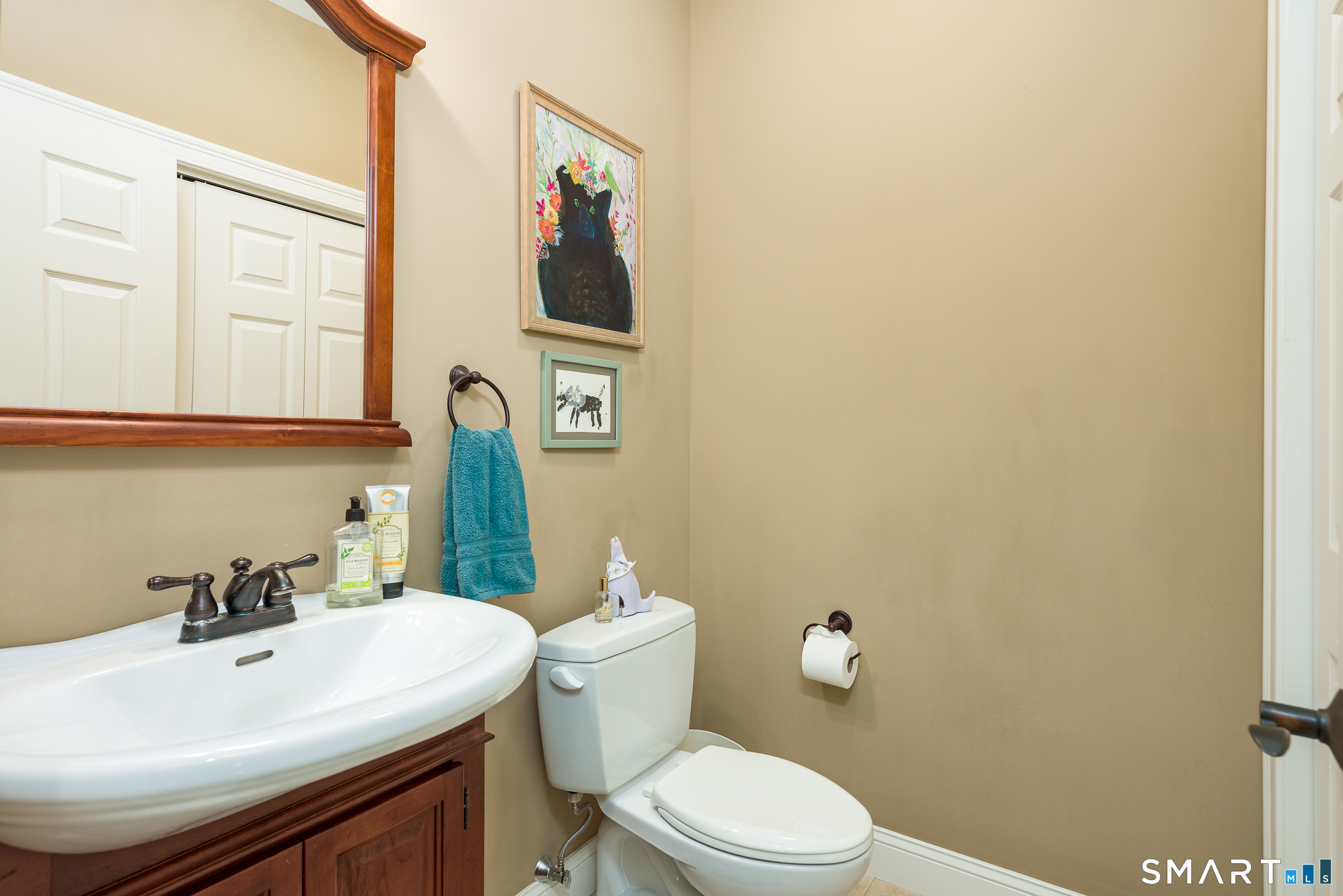 8 Greendale Drive 8