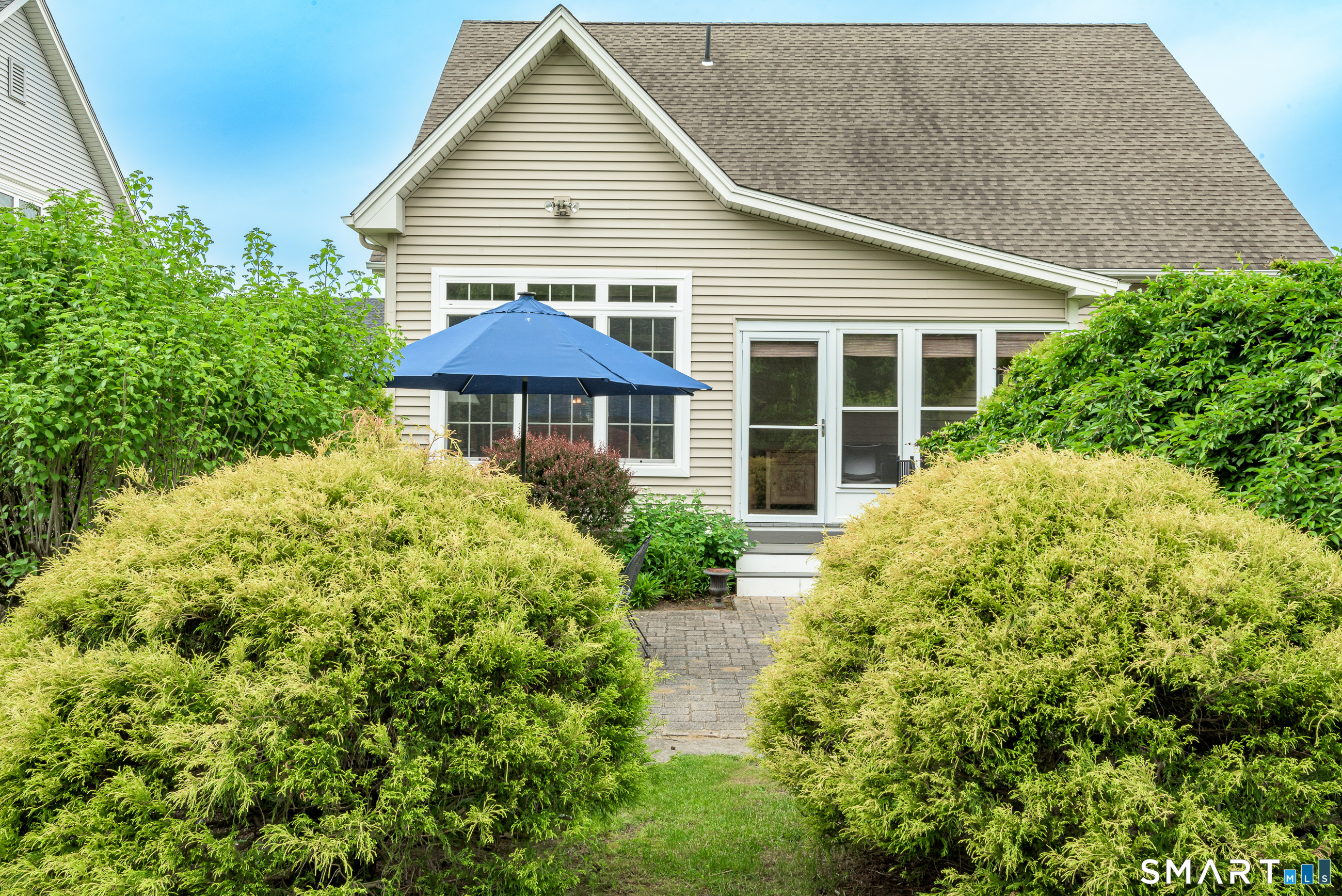 8 Greendale Drive 8