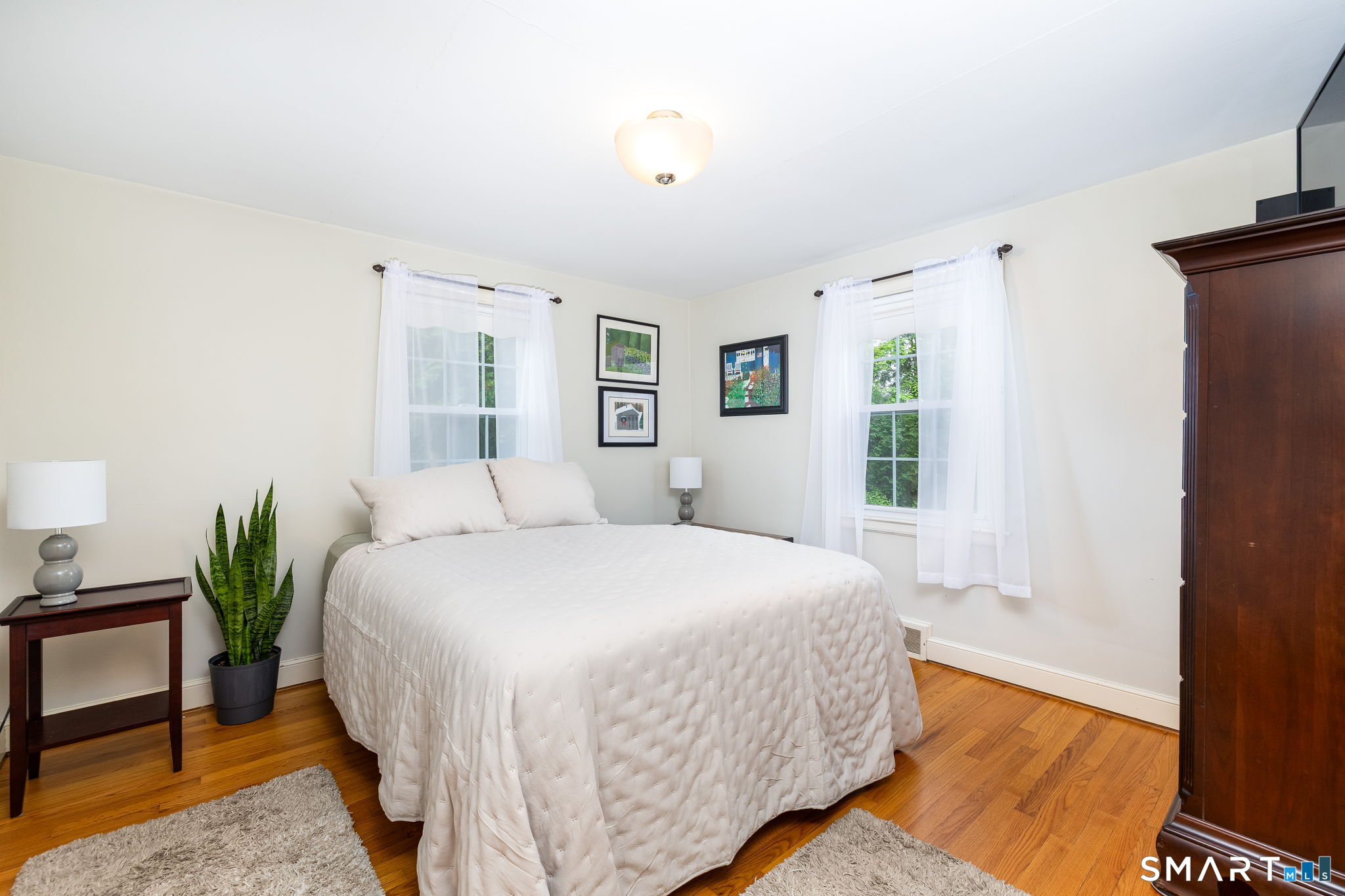 17 Alexander Drive
